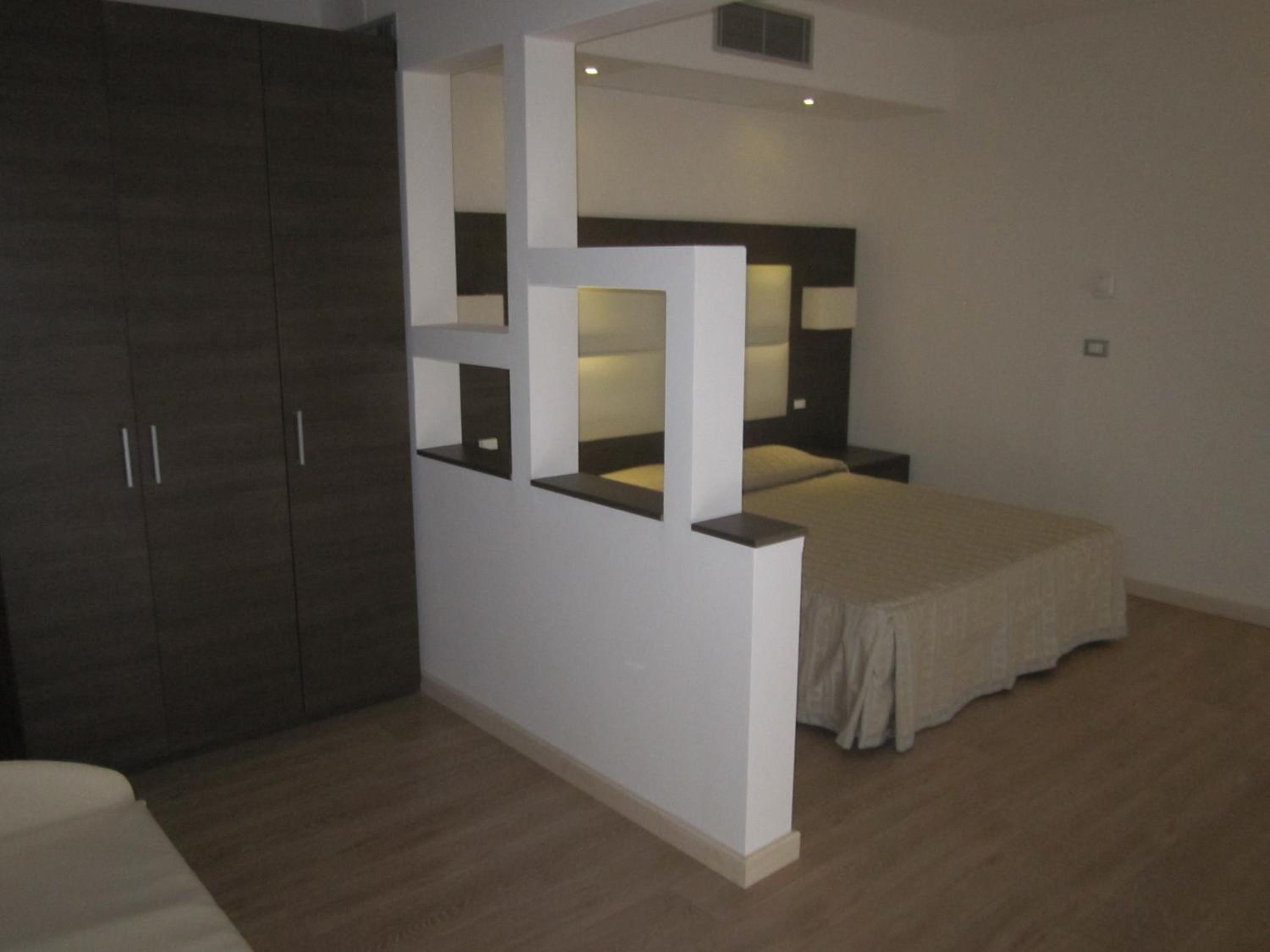 Deluxe Triple Room - Photo 10