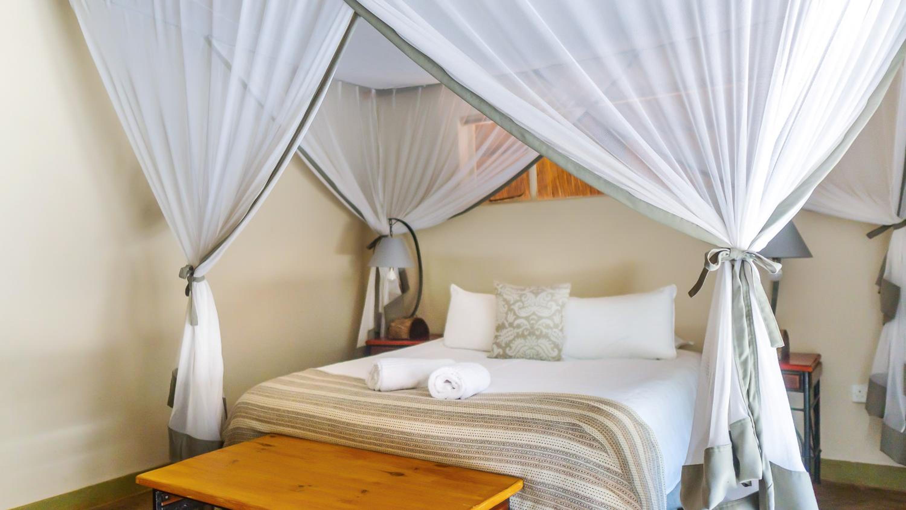 Standard Double or Twin Room photo 3