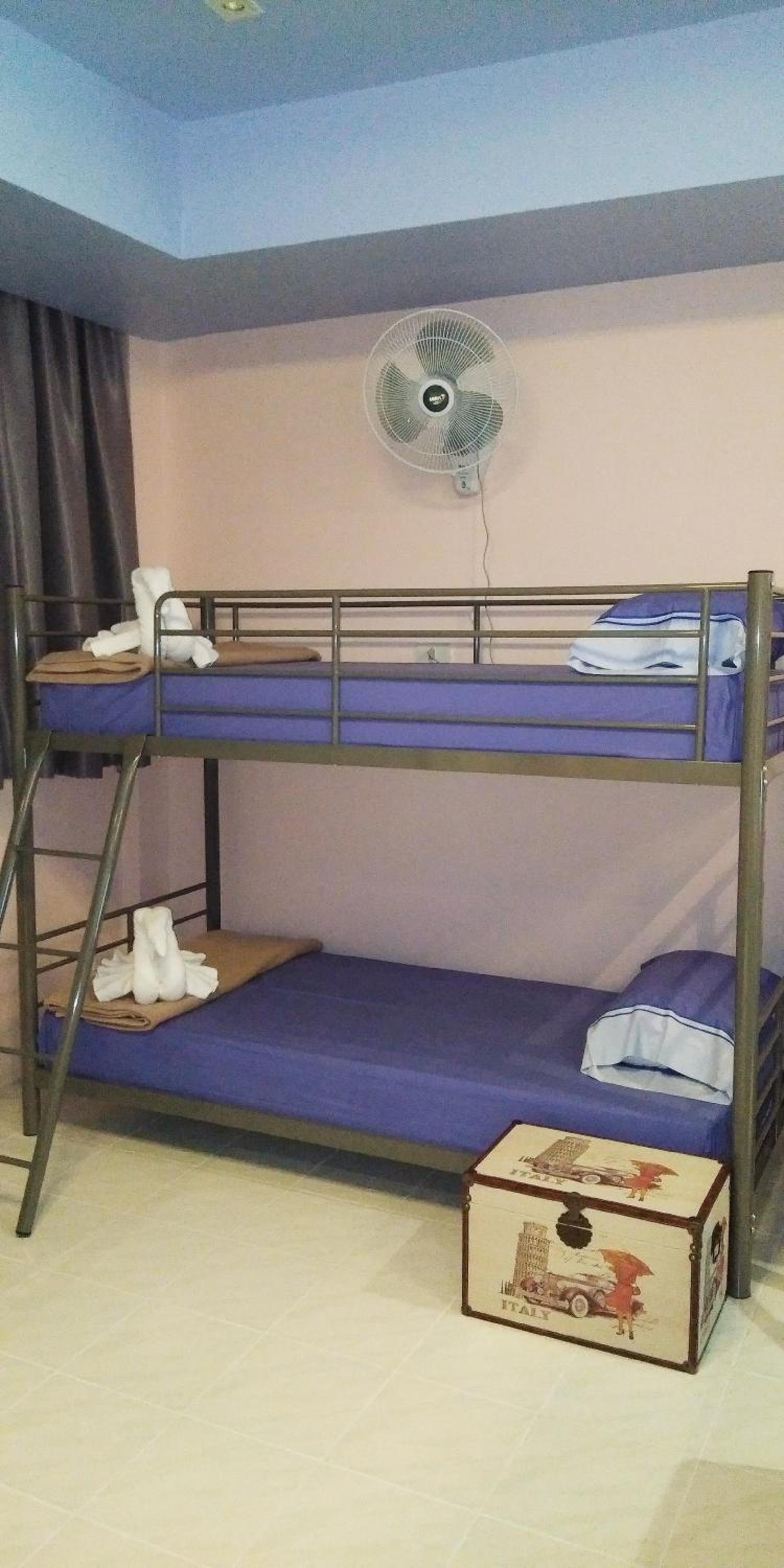 Bed In 8-Bed Mixed Dormitory Room photo 2