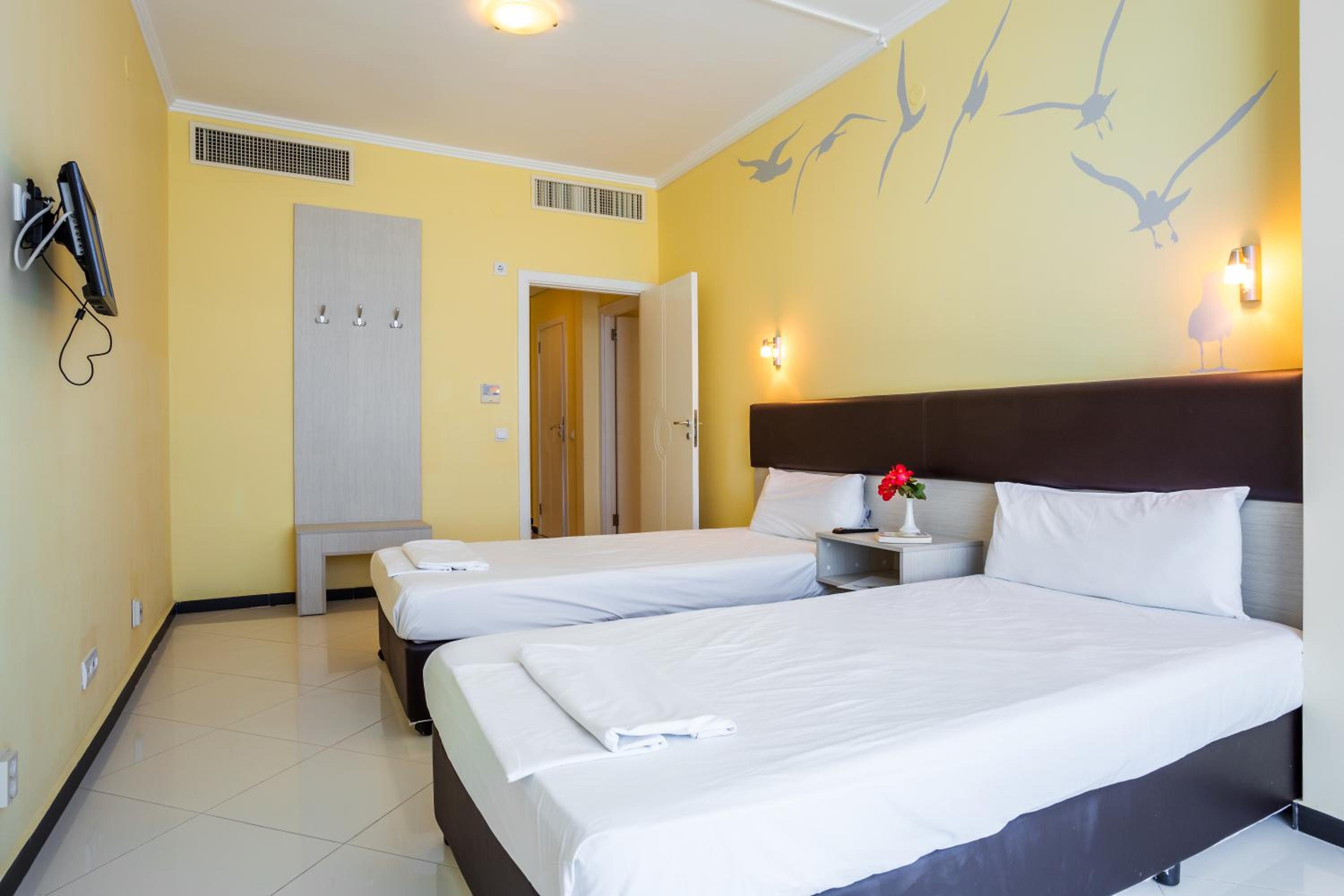Two-Bedroom Suite With Free Parking Included