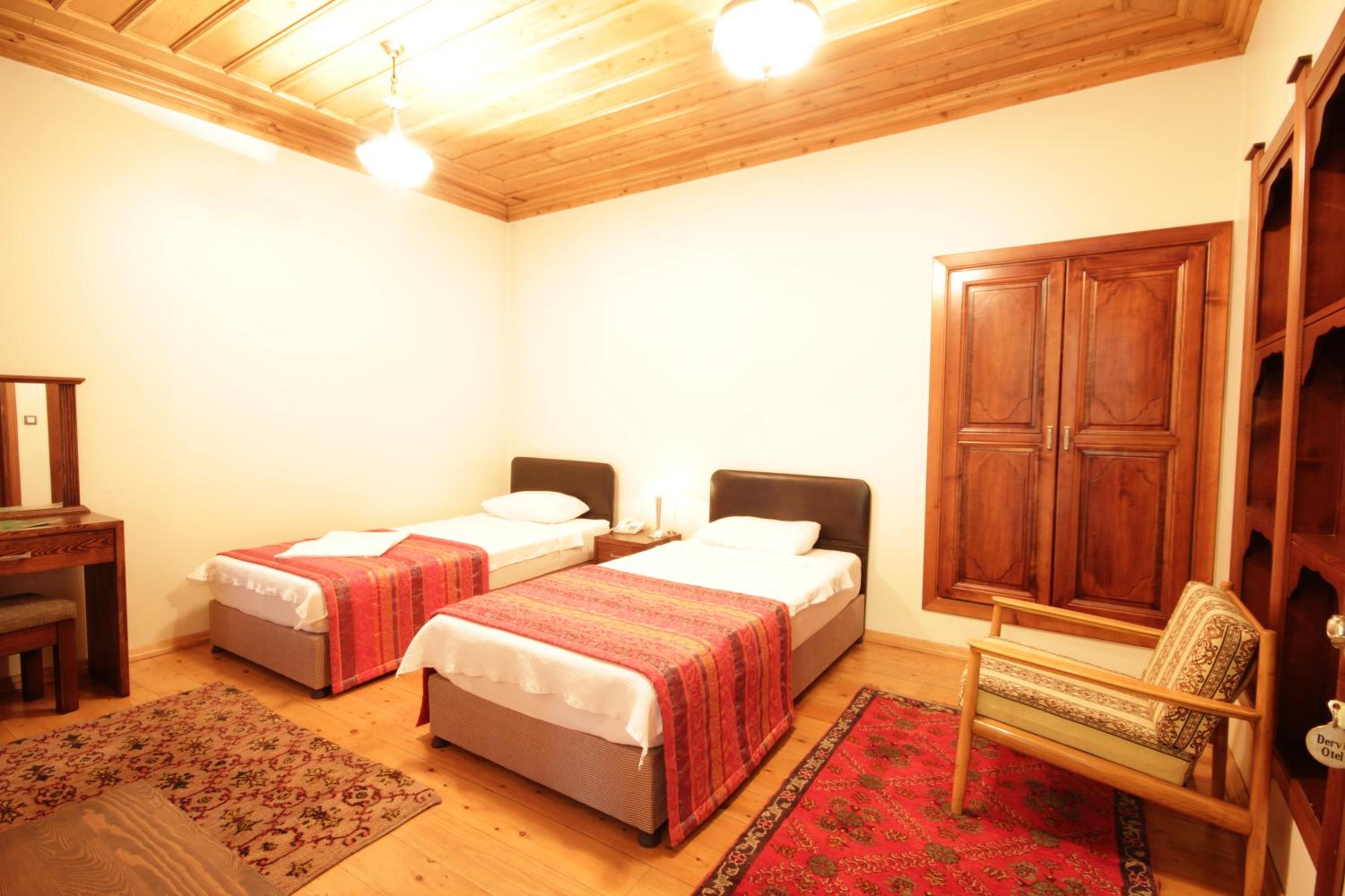 Economy Double or Twin Room photo 2