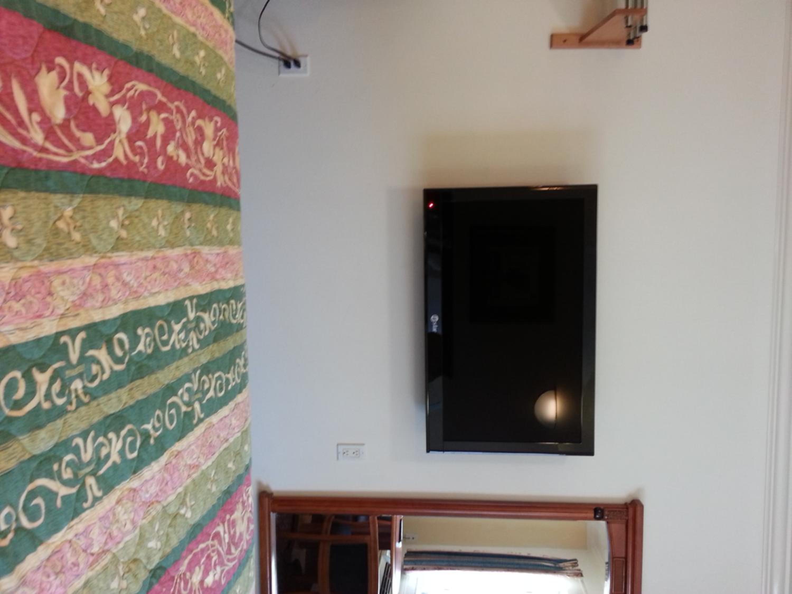 Double Room with Two Double Beds - Photo 16