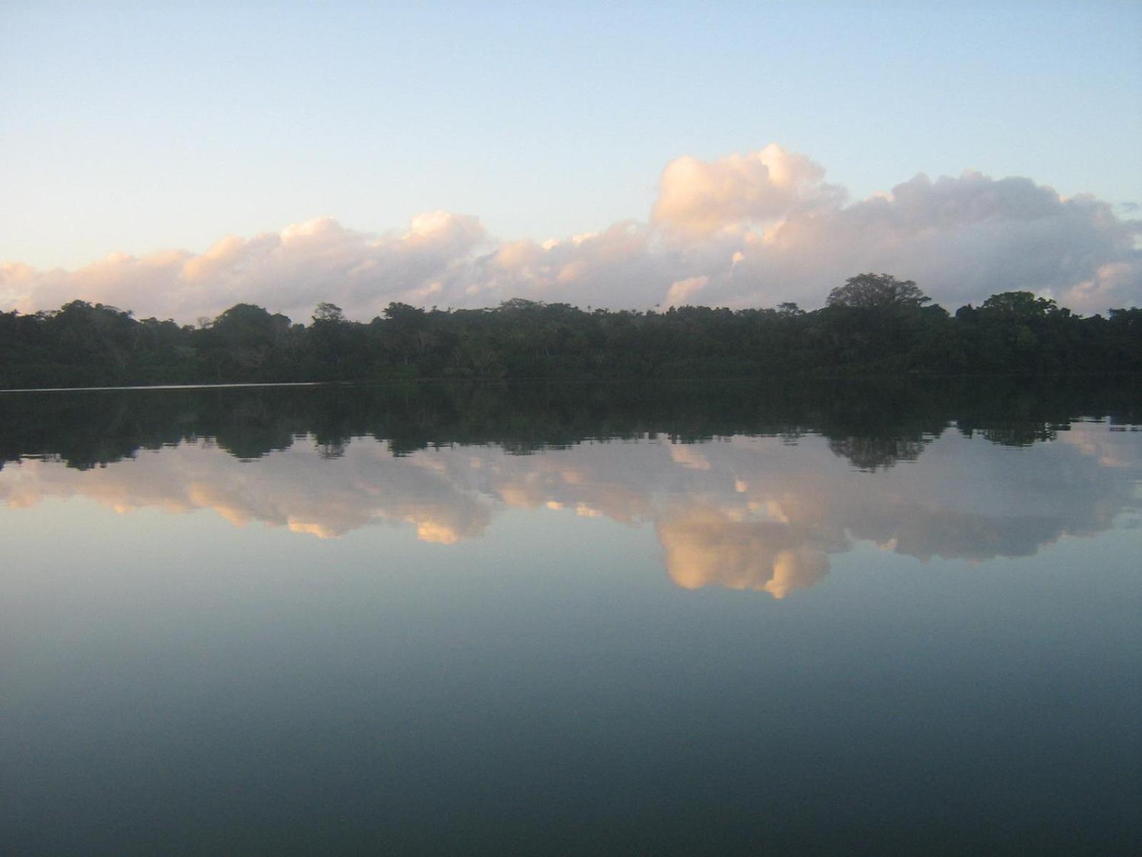 Studio with Lagoon View - B photo 2