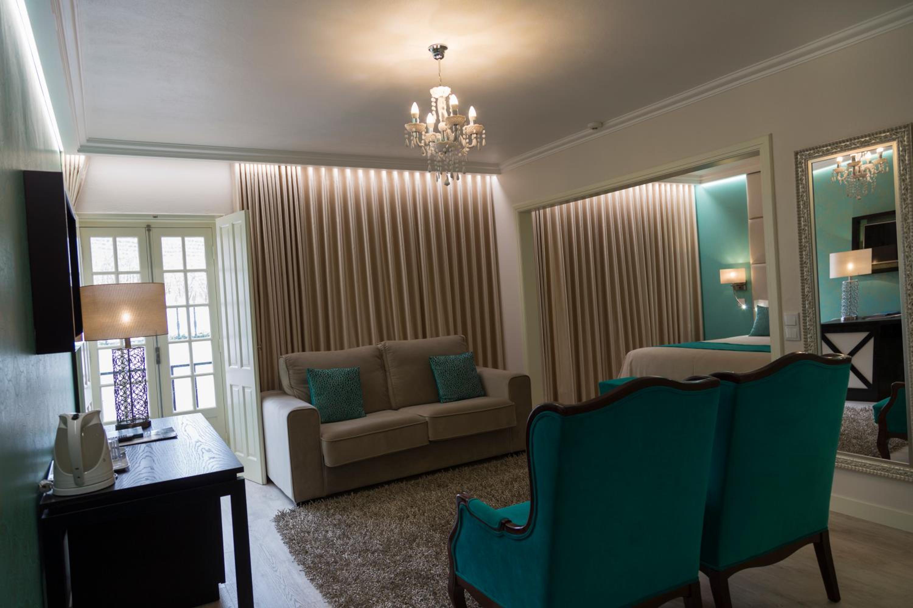 Suite - Photo 4