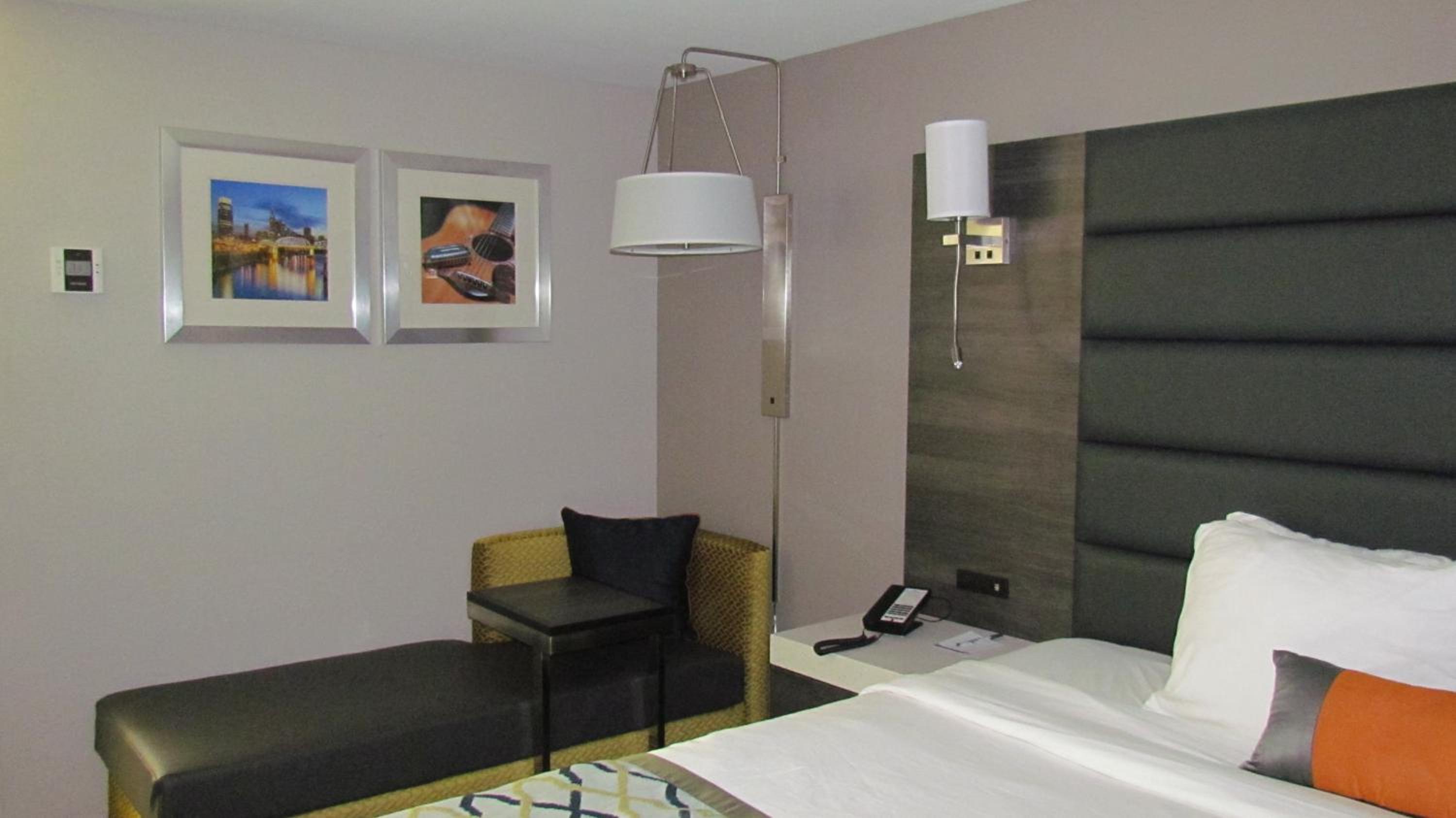 King Room - Disability Access - Non-Smoking - Photo 8