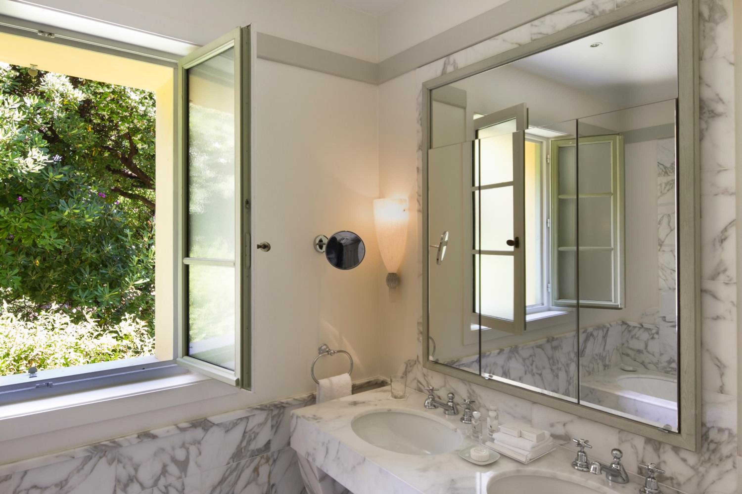 Chambre Double – Vue sur Jardin