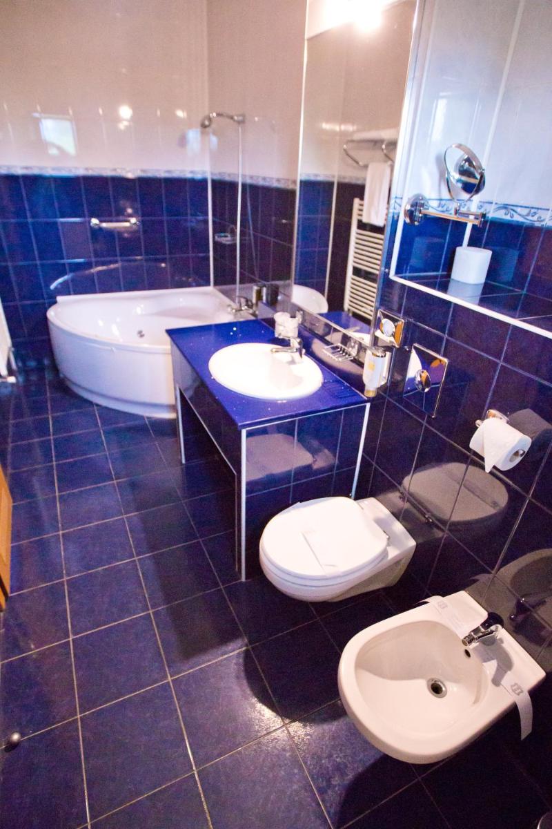 Apartment - Photo 20
