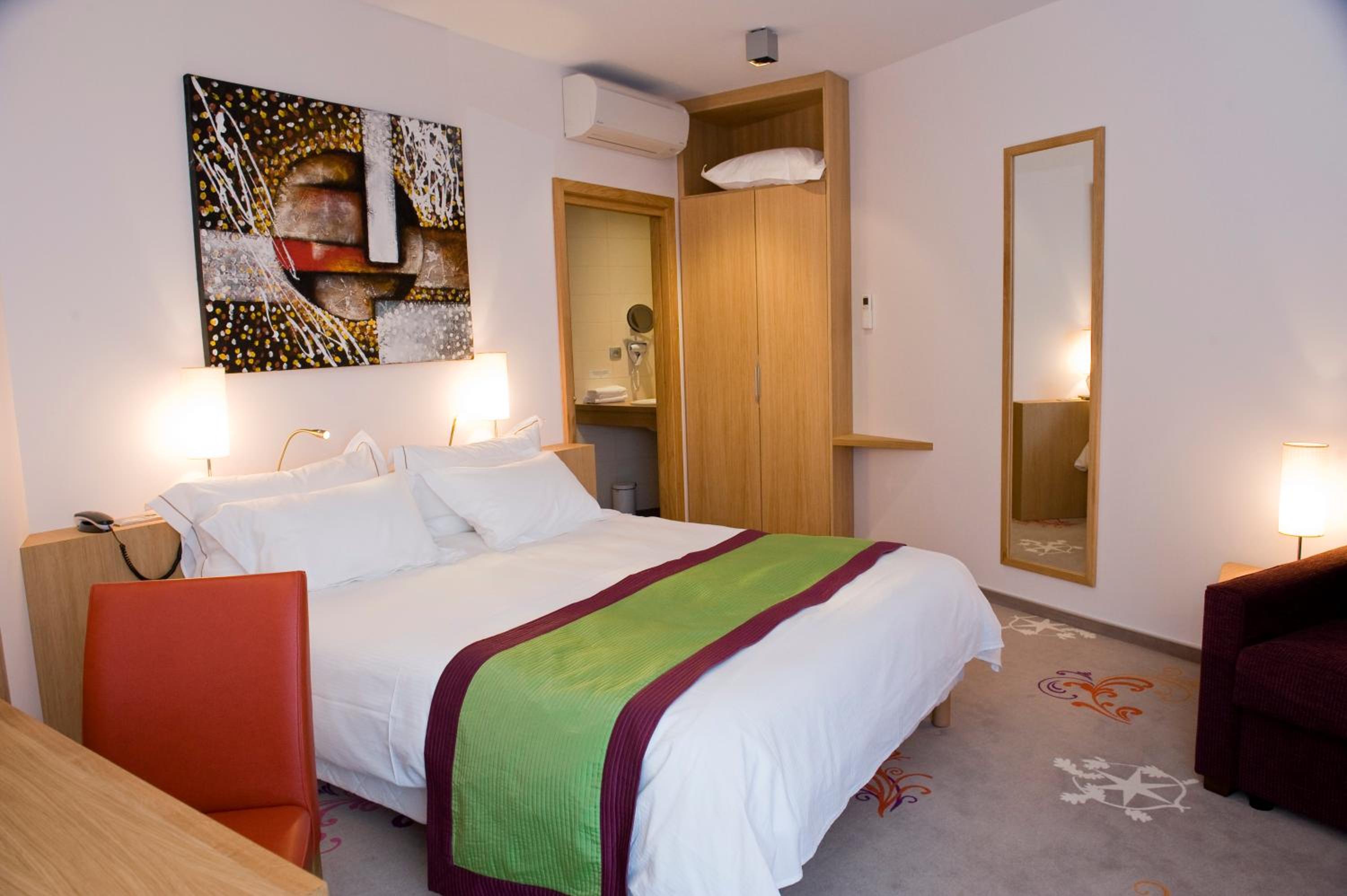 Superior Twin Room - Photo 7