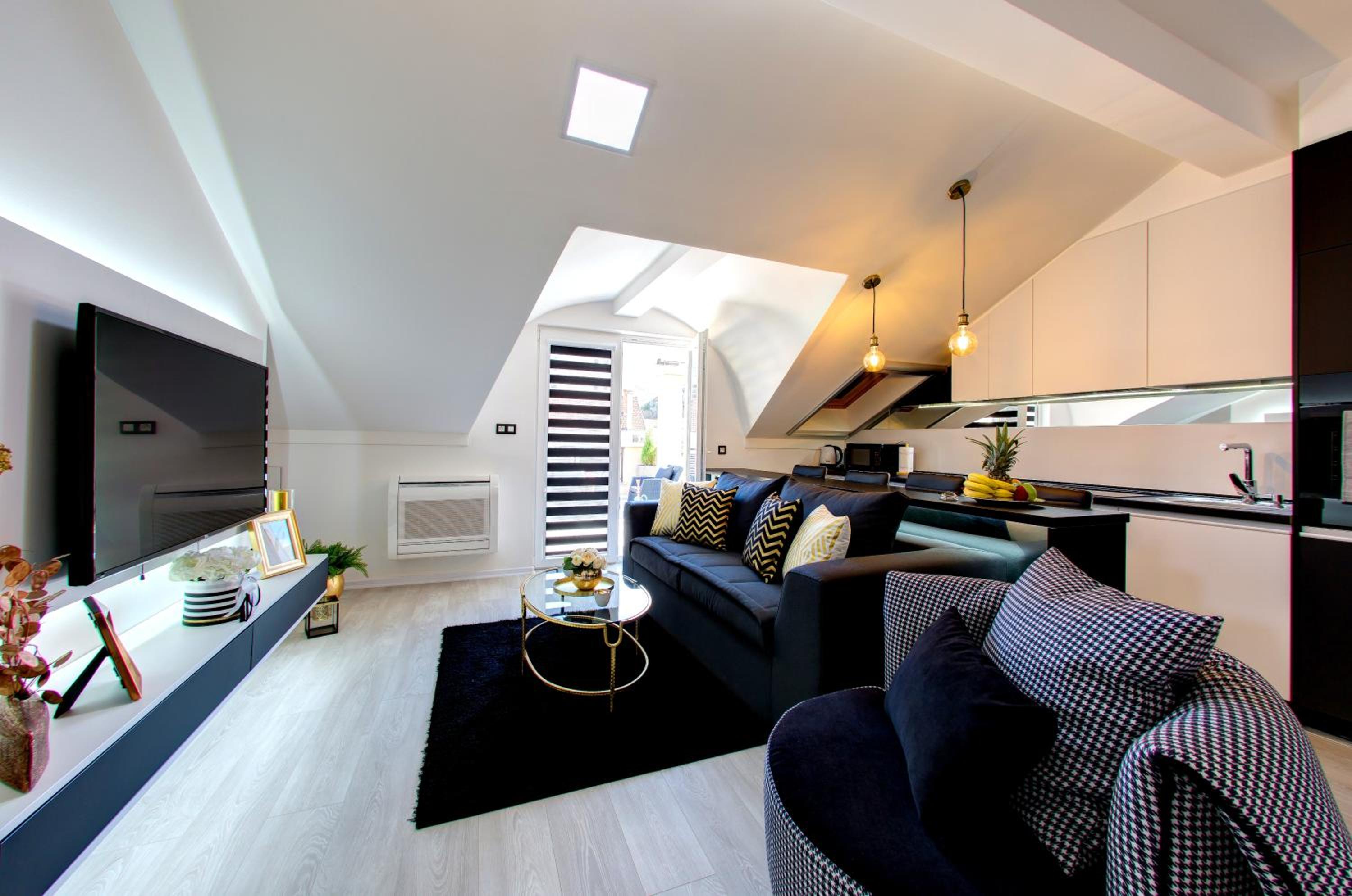 Apartment with Terrace