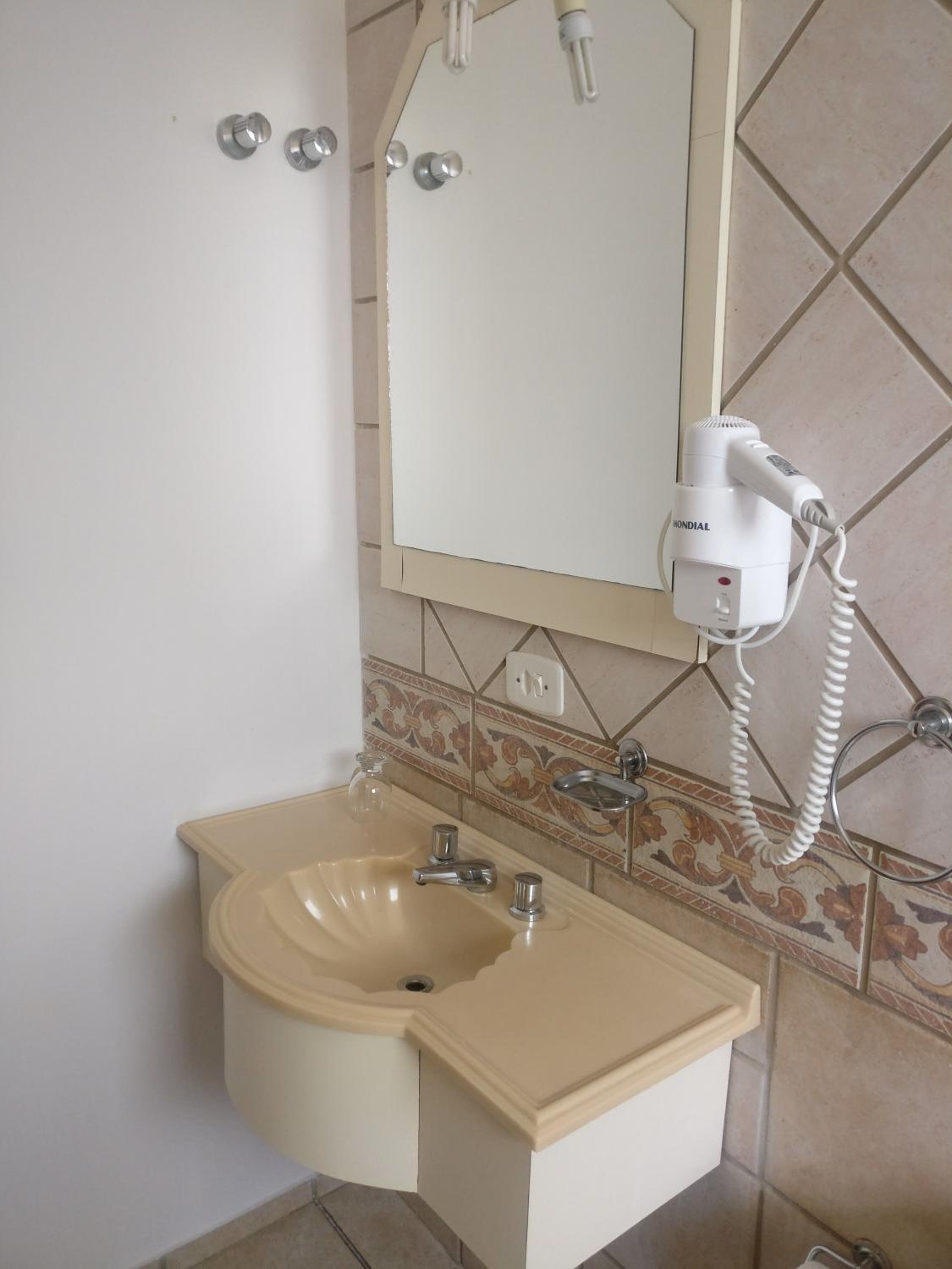 Superior Triple Room photo 3