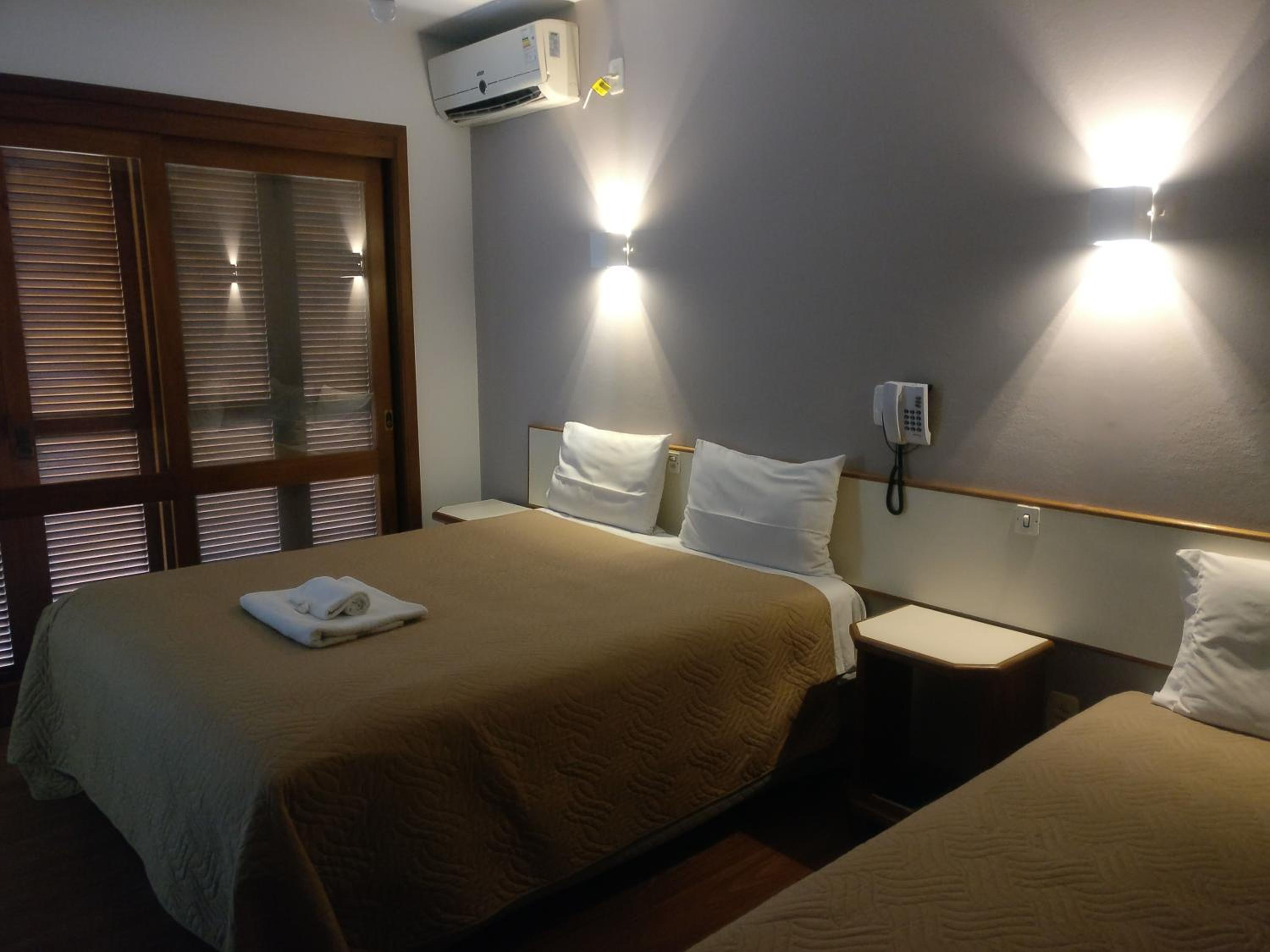 Superior Quadruple Room photo 2
