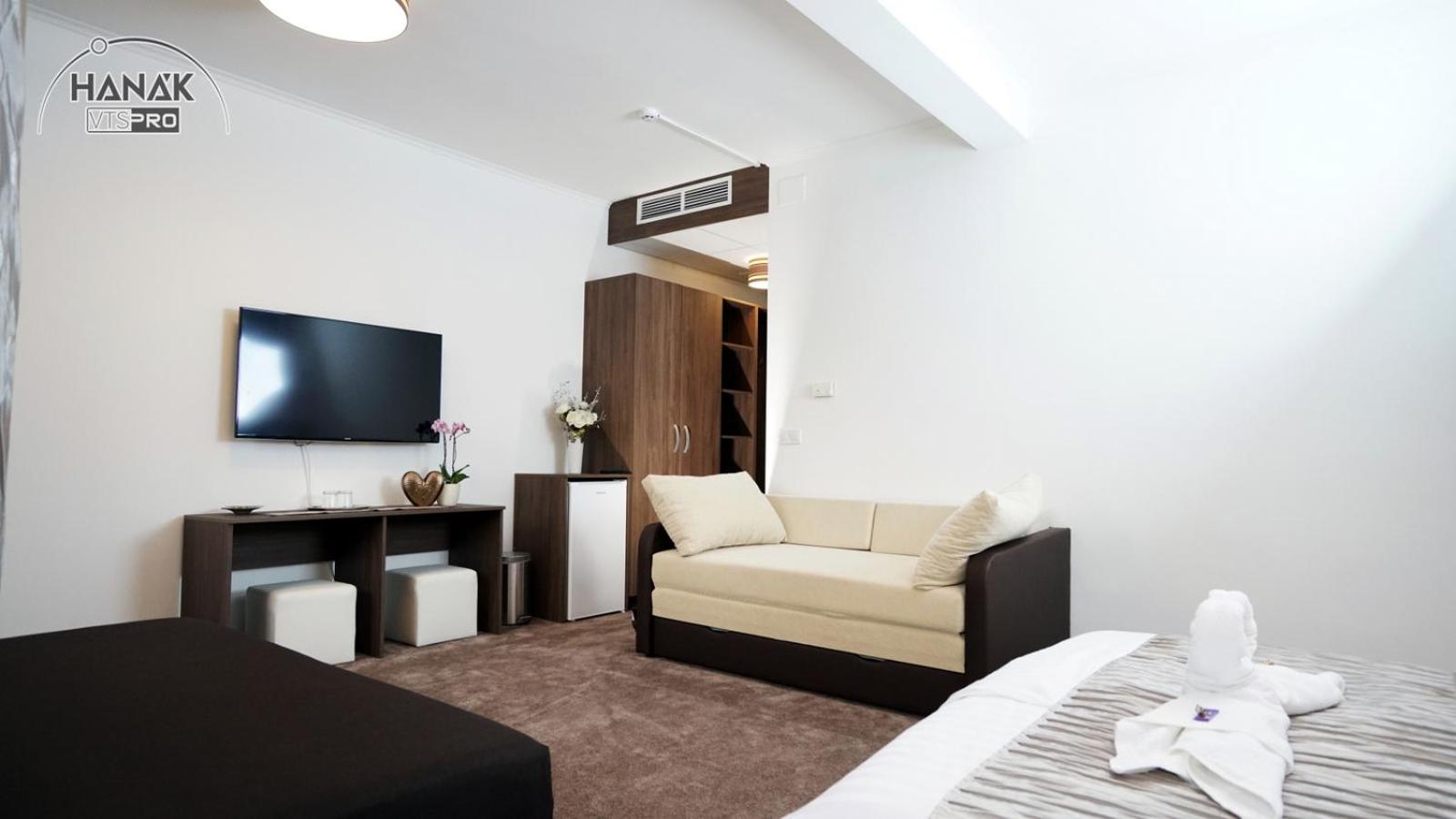 Junior Suite with Balcony photo 2