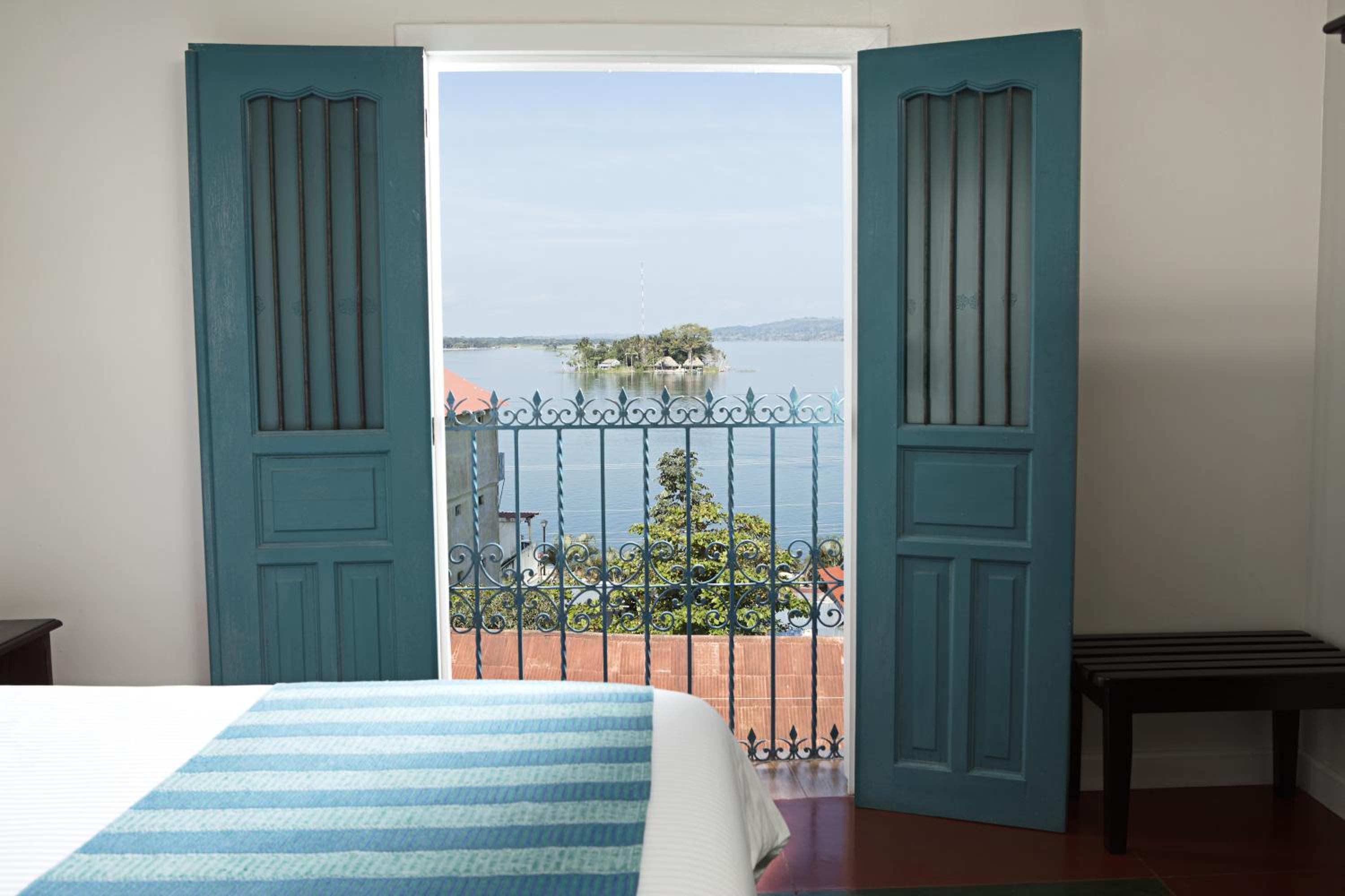 Junior Suite with Sea View photo 3
