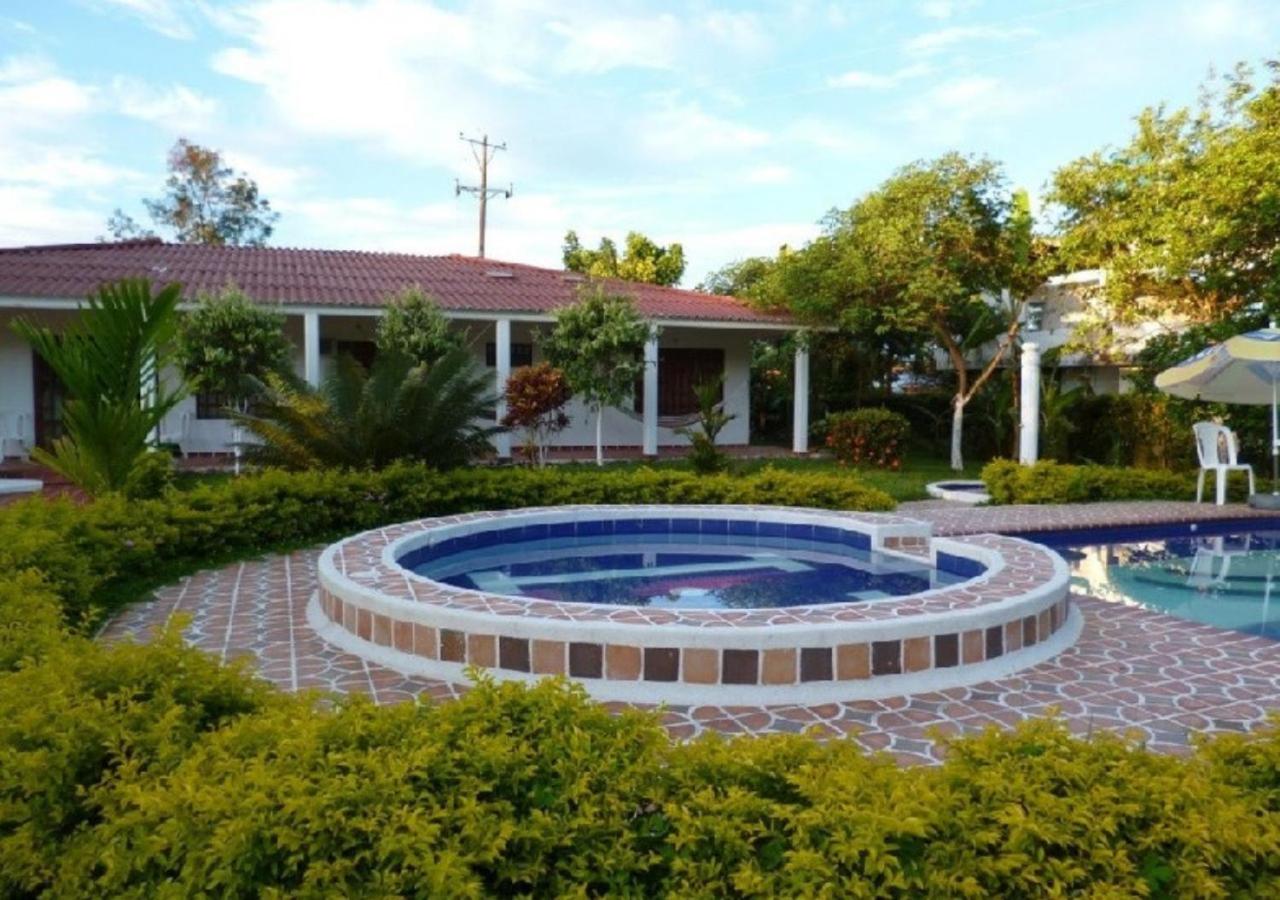 Three-Bedroom Holiday Home  photo 2