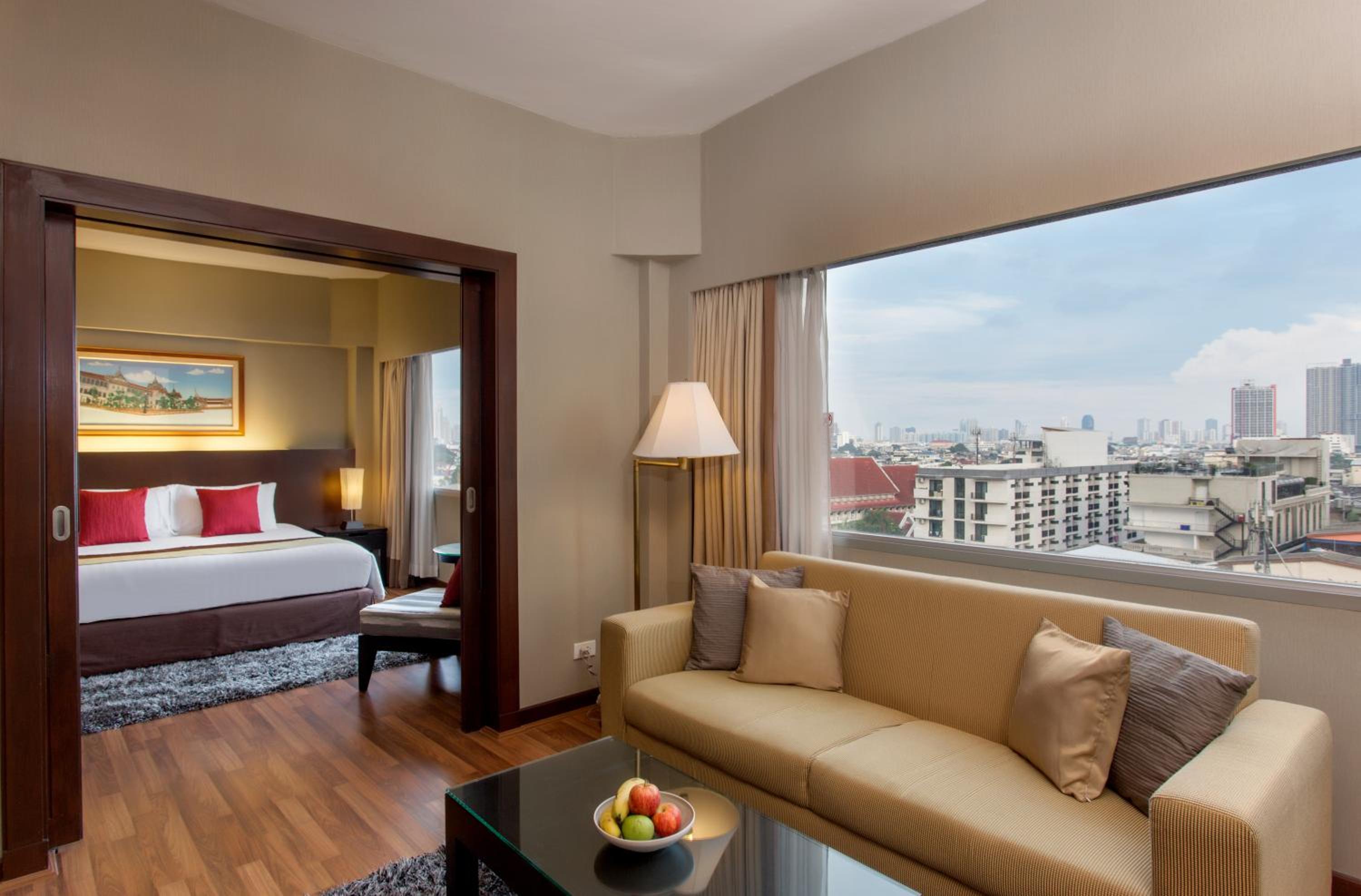 King Suite with City View