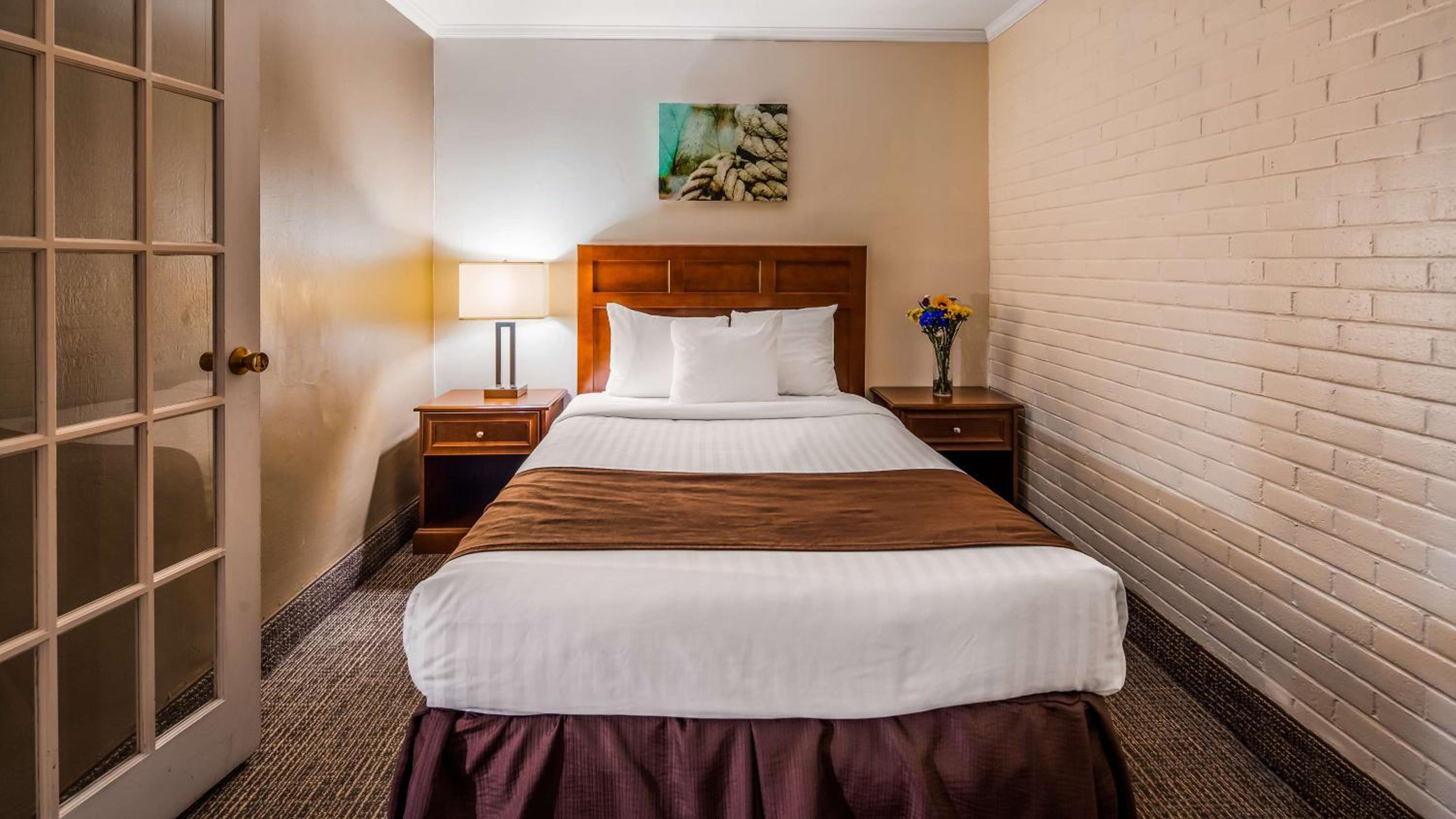Double Room - Sofa Bed - Non-Smoking  - Photo 4