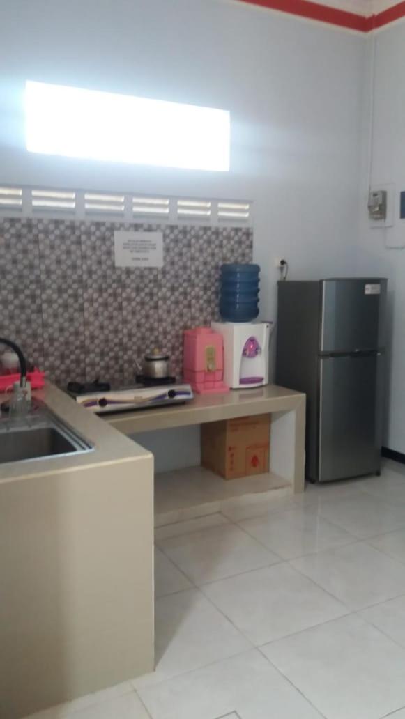 Budget Double Room - Photo 15