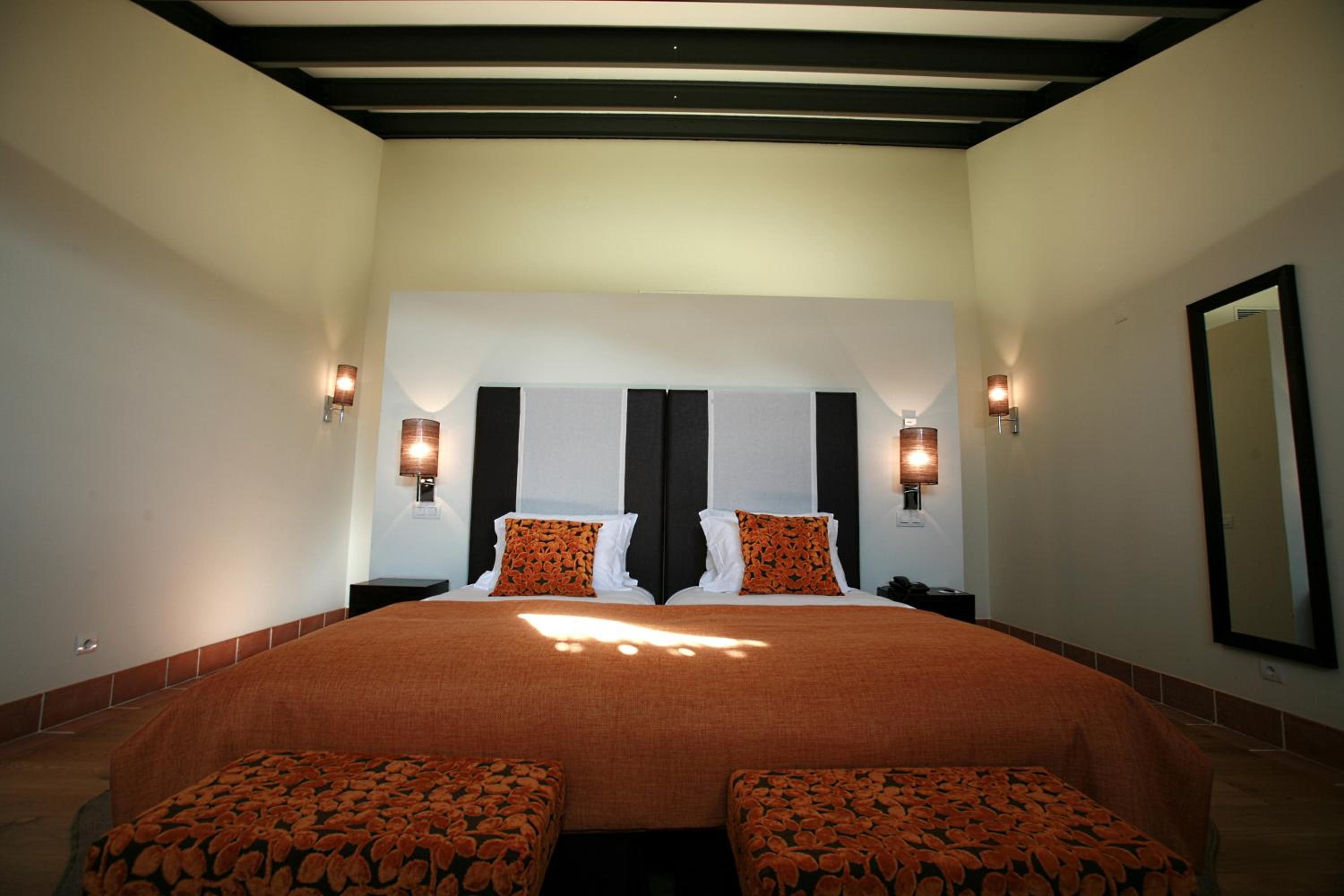 Deluxe Double Room - Photo 2