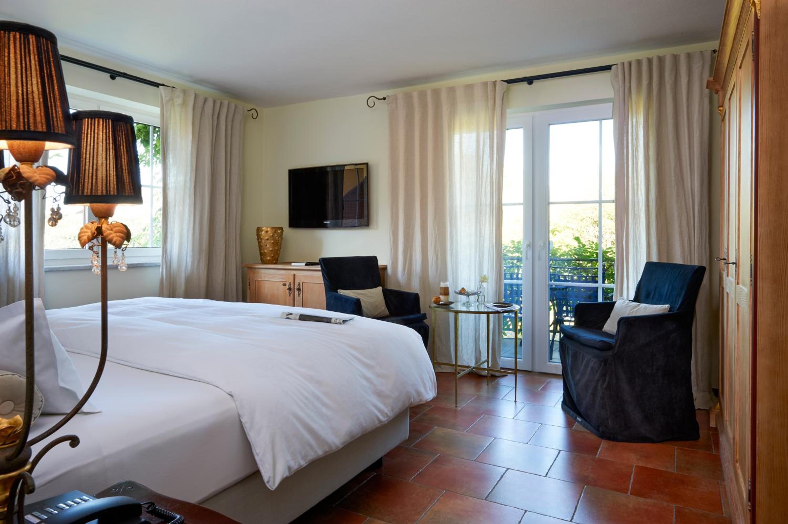 Double Room with Balcony 3 photo 1