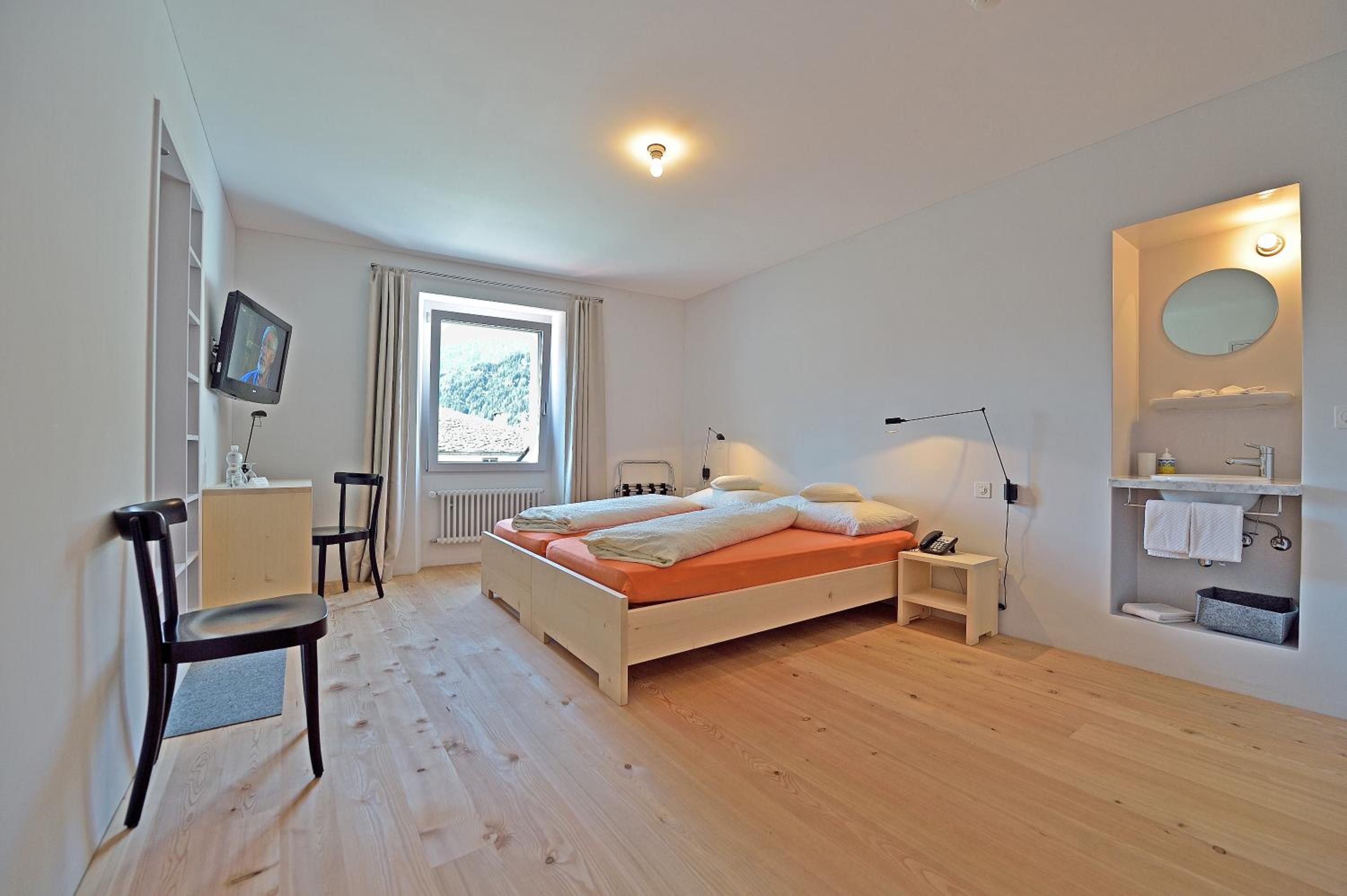 Standard Double Room - Photo 1