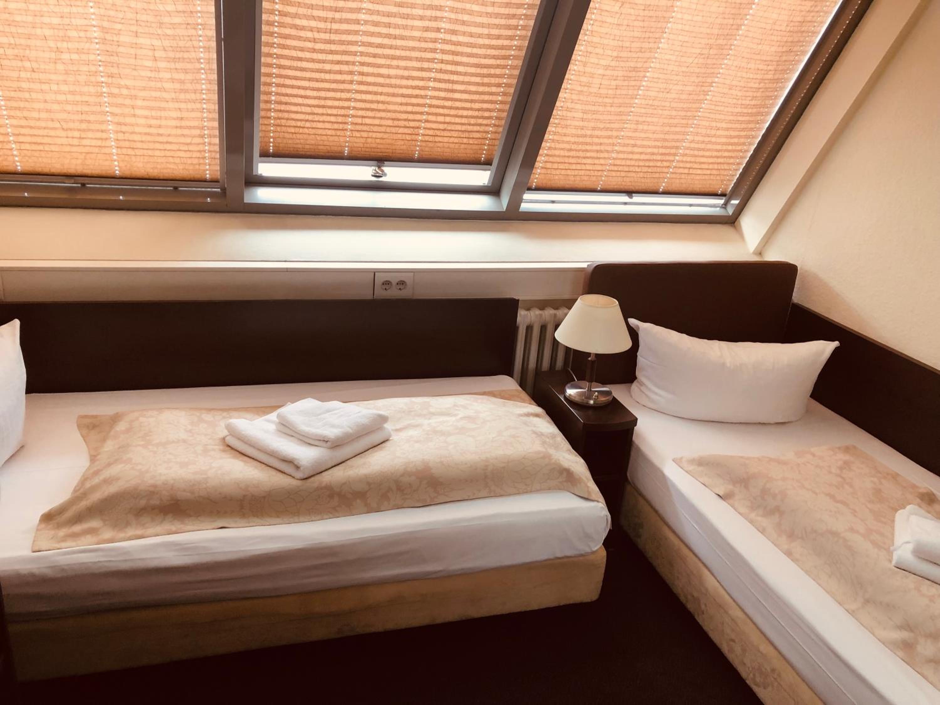 Economy Twin Room