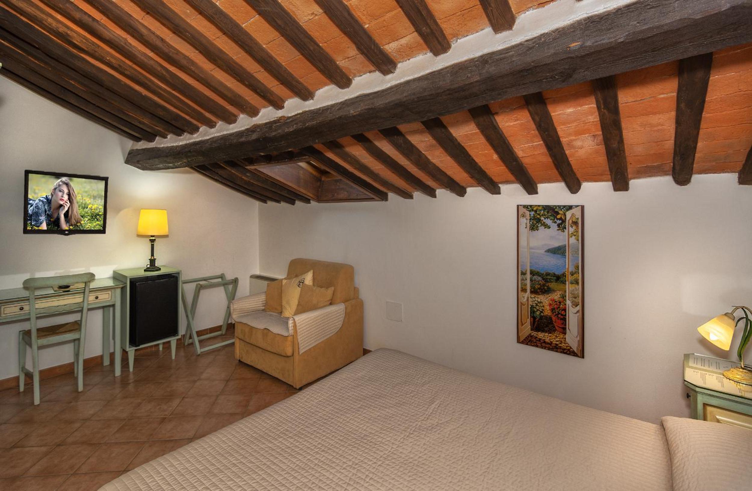 Classic Double or Twin Room - Photo 3