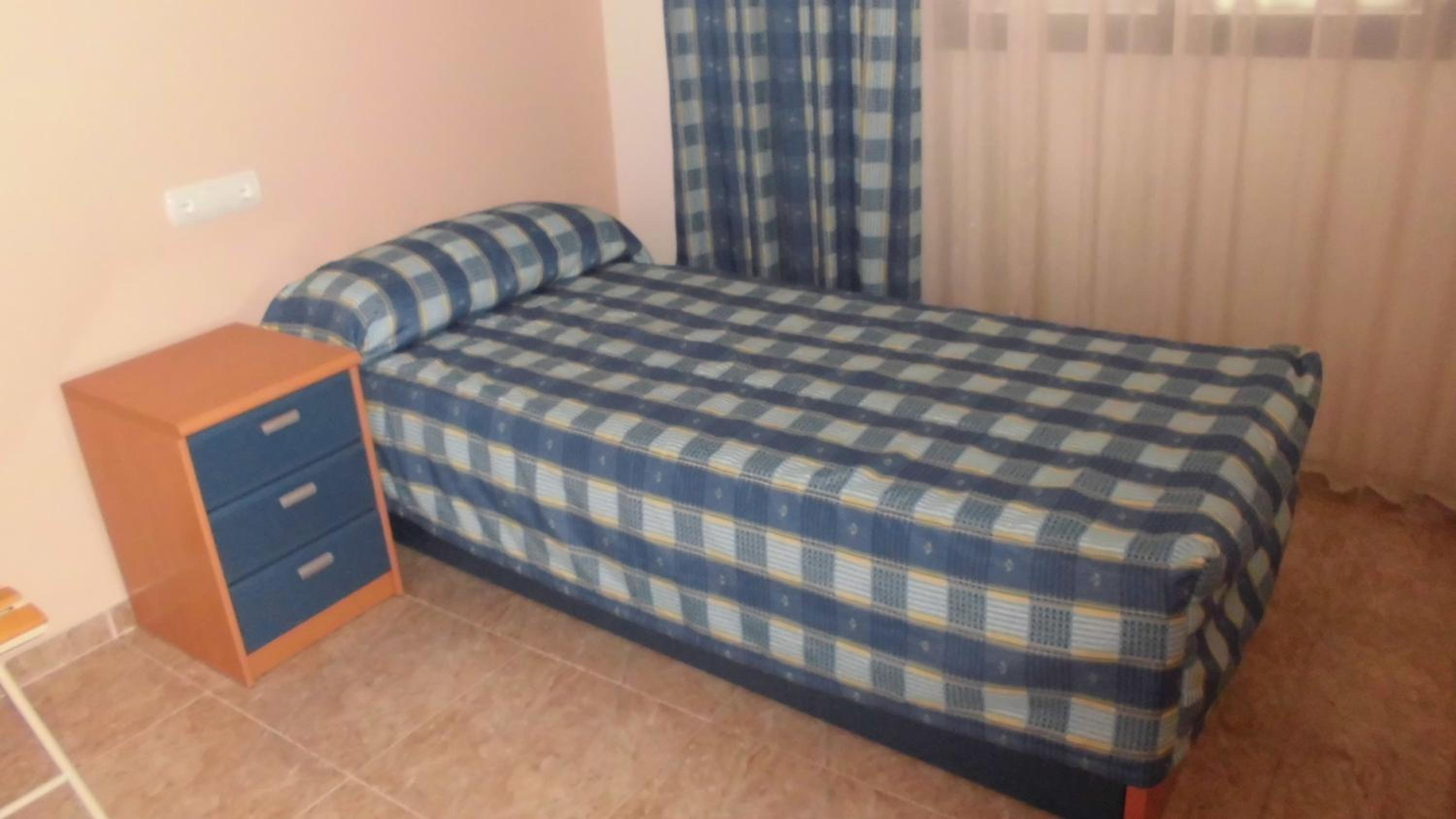 Apartamento con vista a la piscina