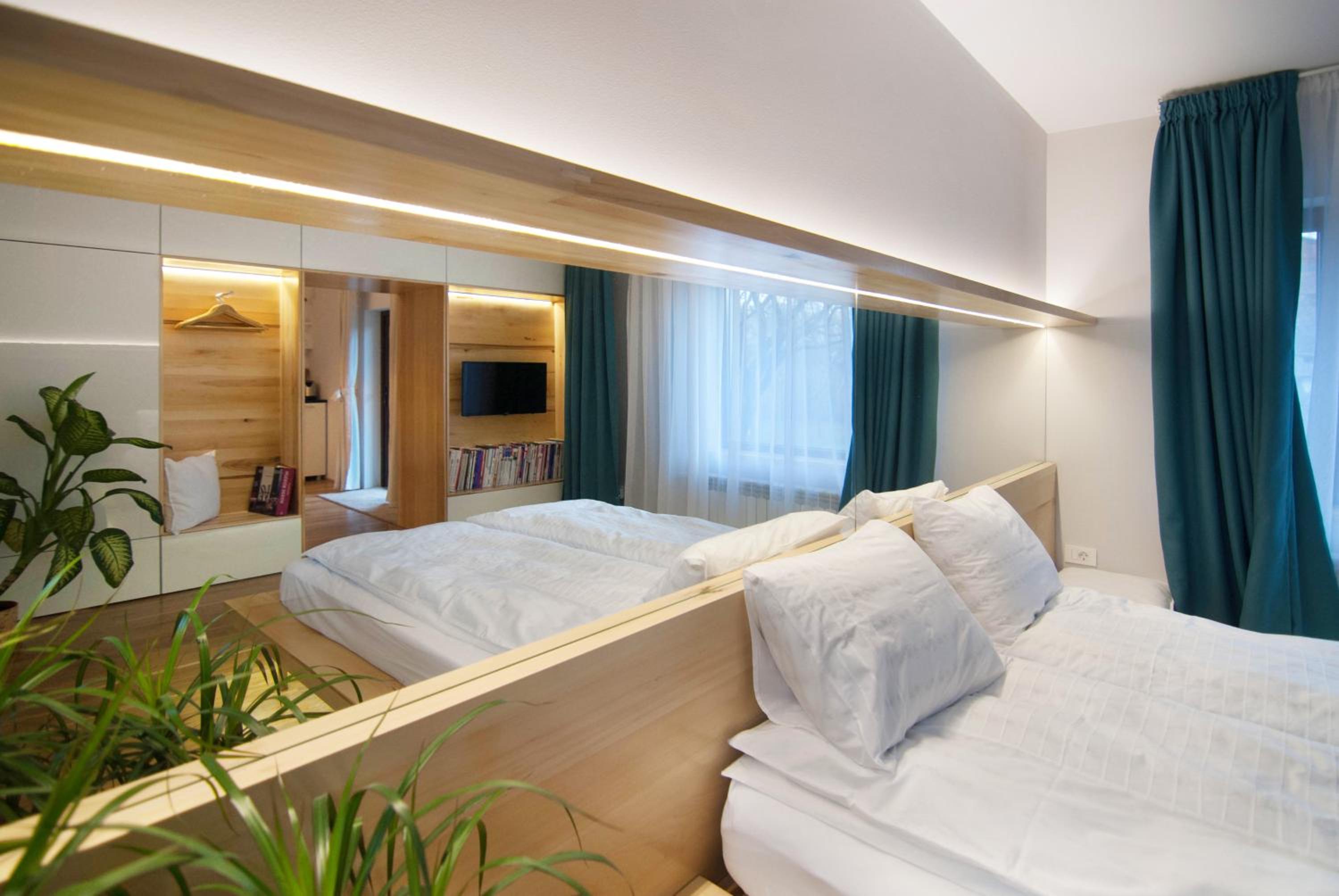 Apartment with Garden View - Photo 7