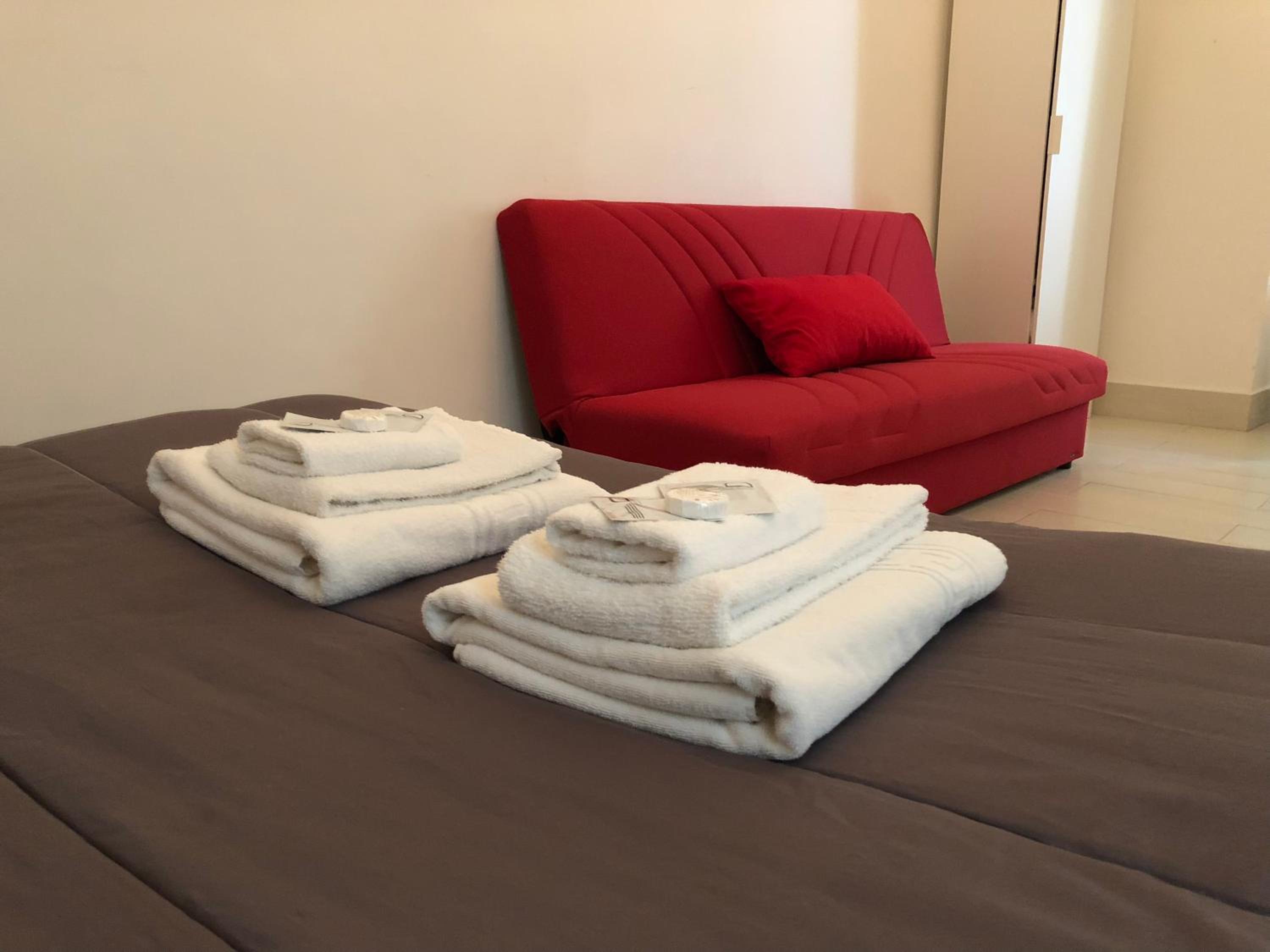 Deluxe Room - Photo 4