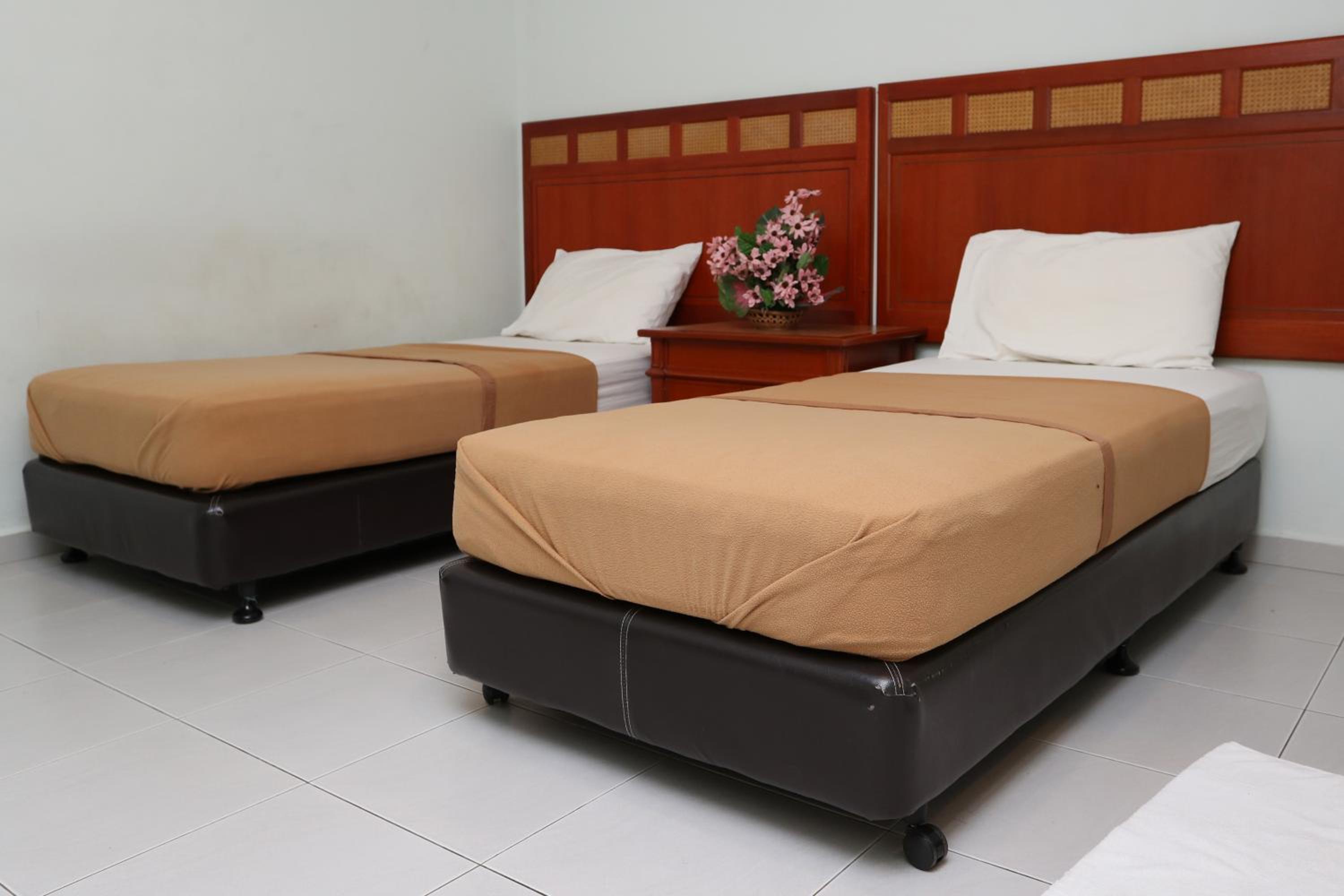 Deluxe Double or Twin Room - Photo 4