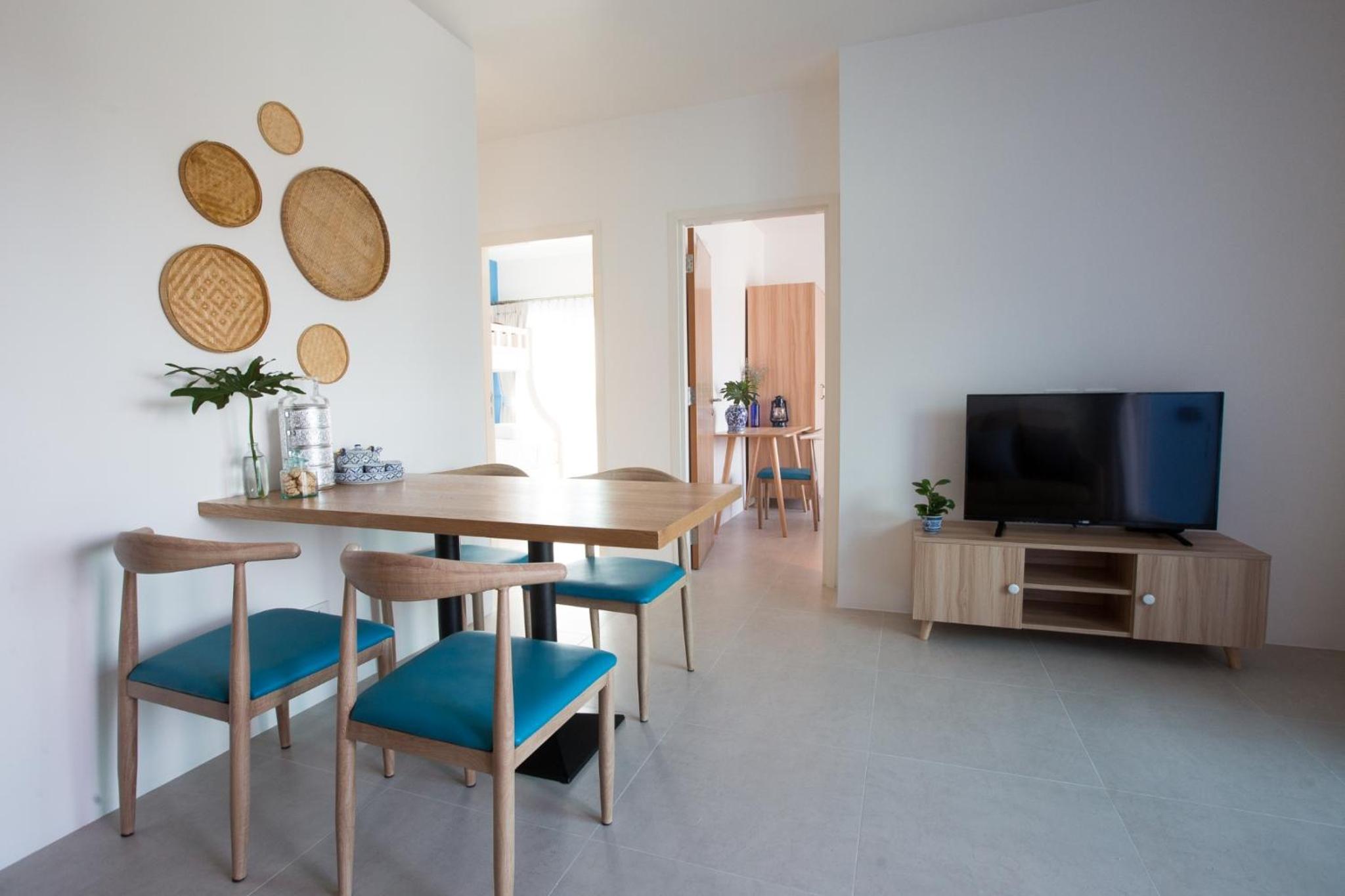 Two-Bedroom Suite with King Bed - Photo 5