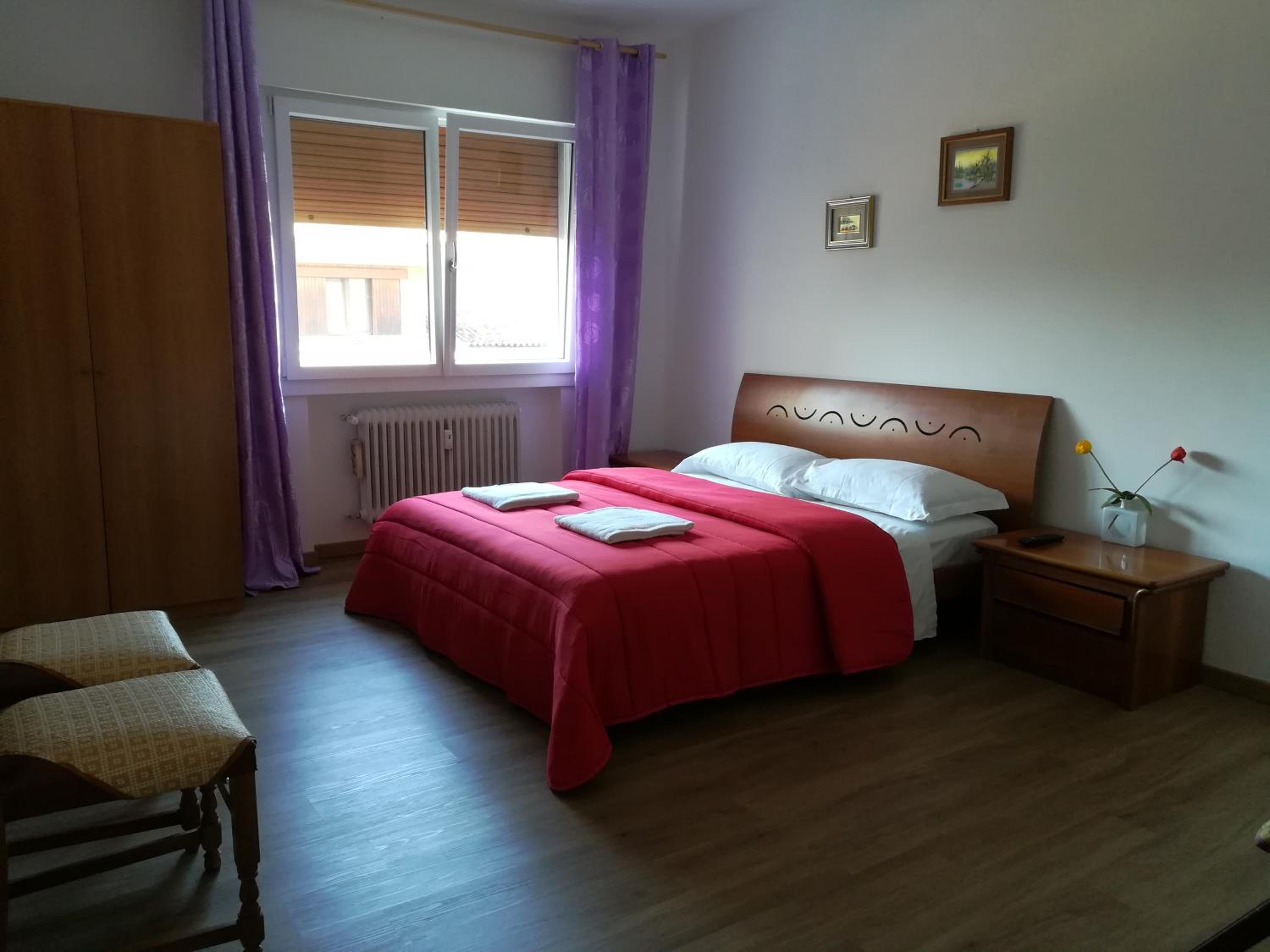 Double Room with Shared Bathroom photo 3