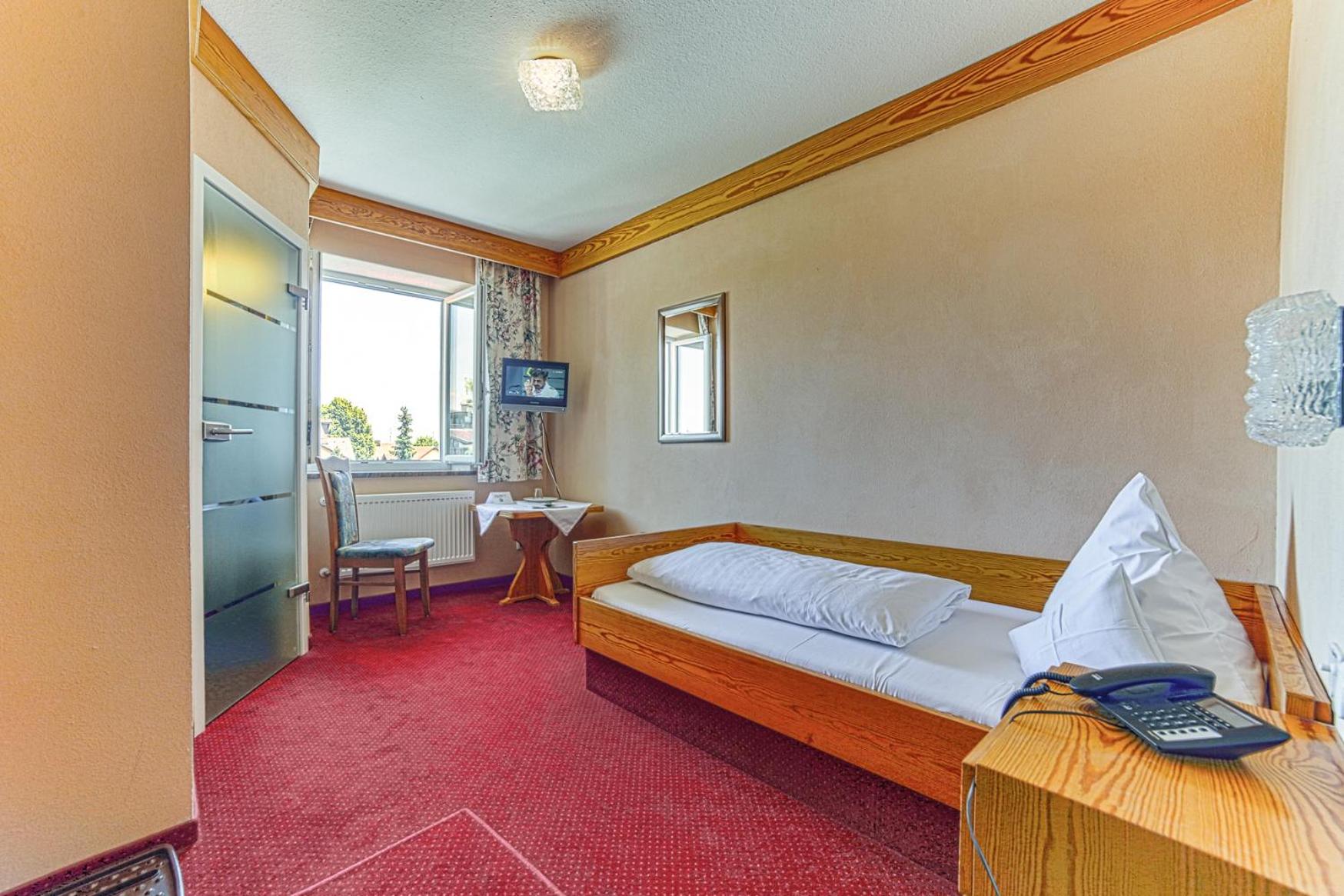 Single Room photo 1