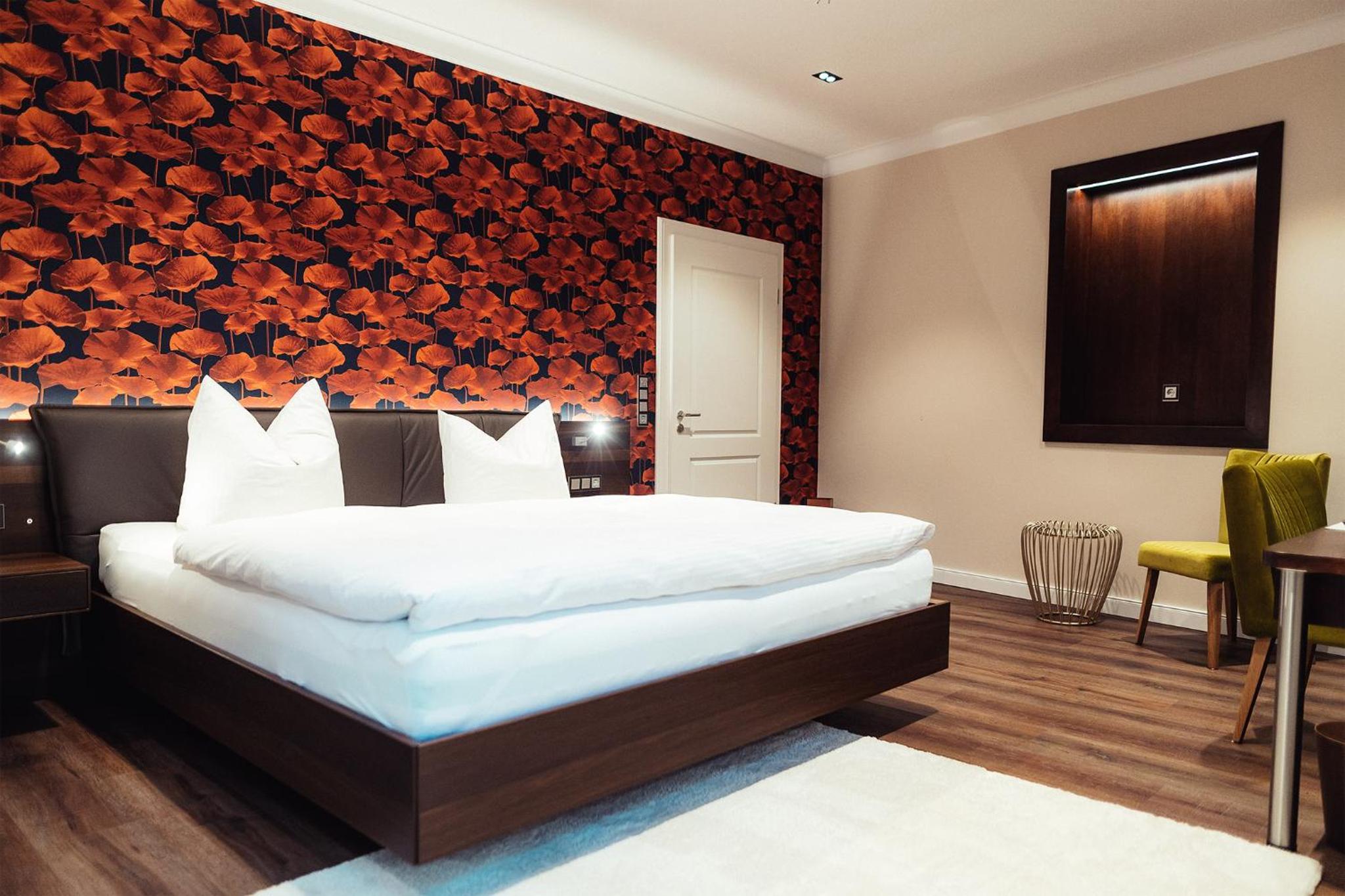 Large Double Room photo 1