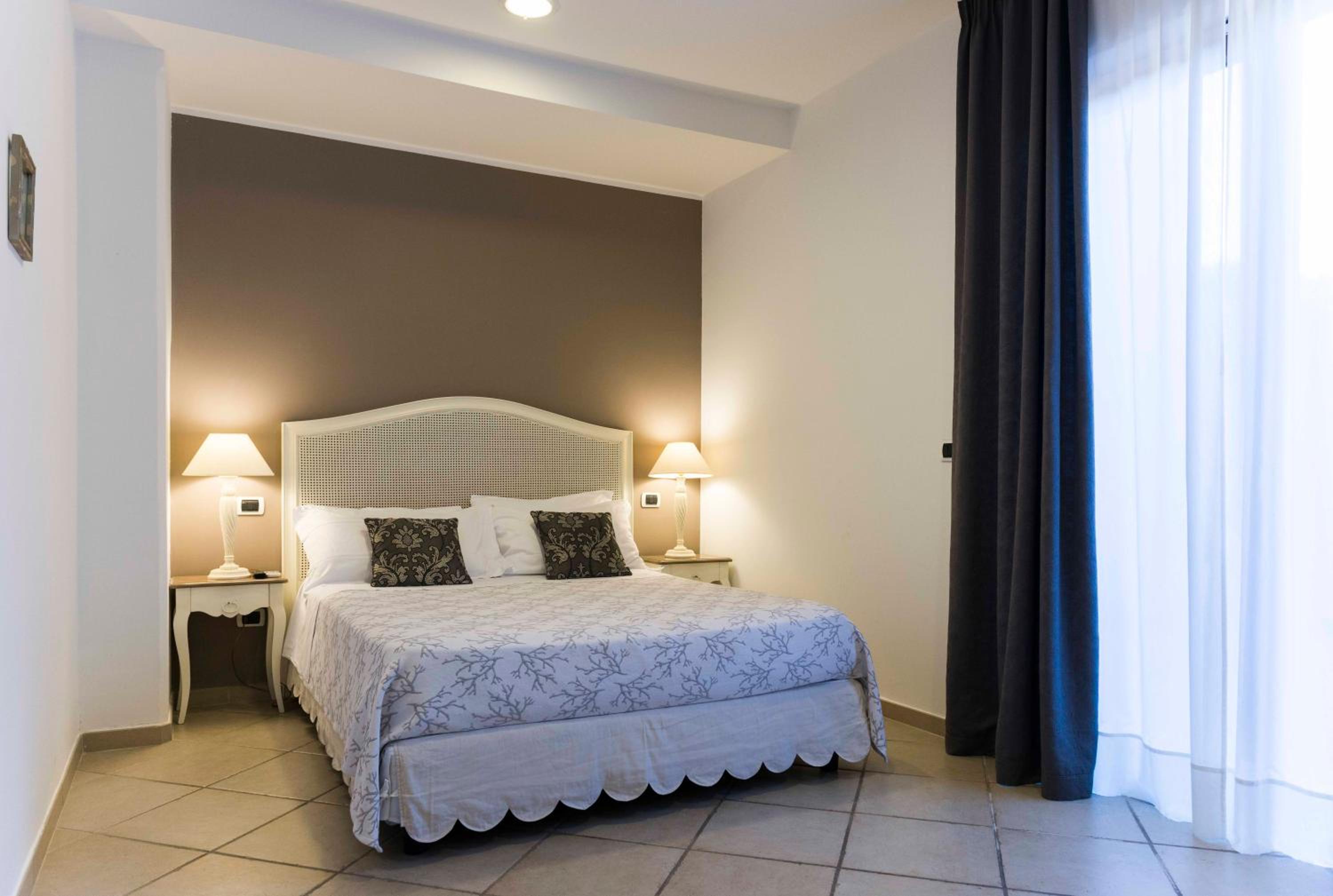 Double Room with Spa Bath