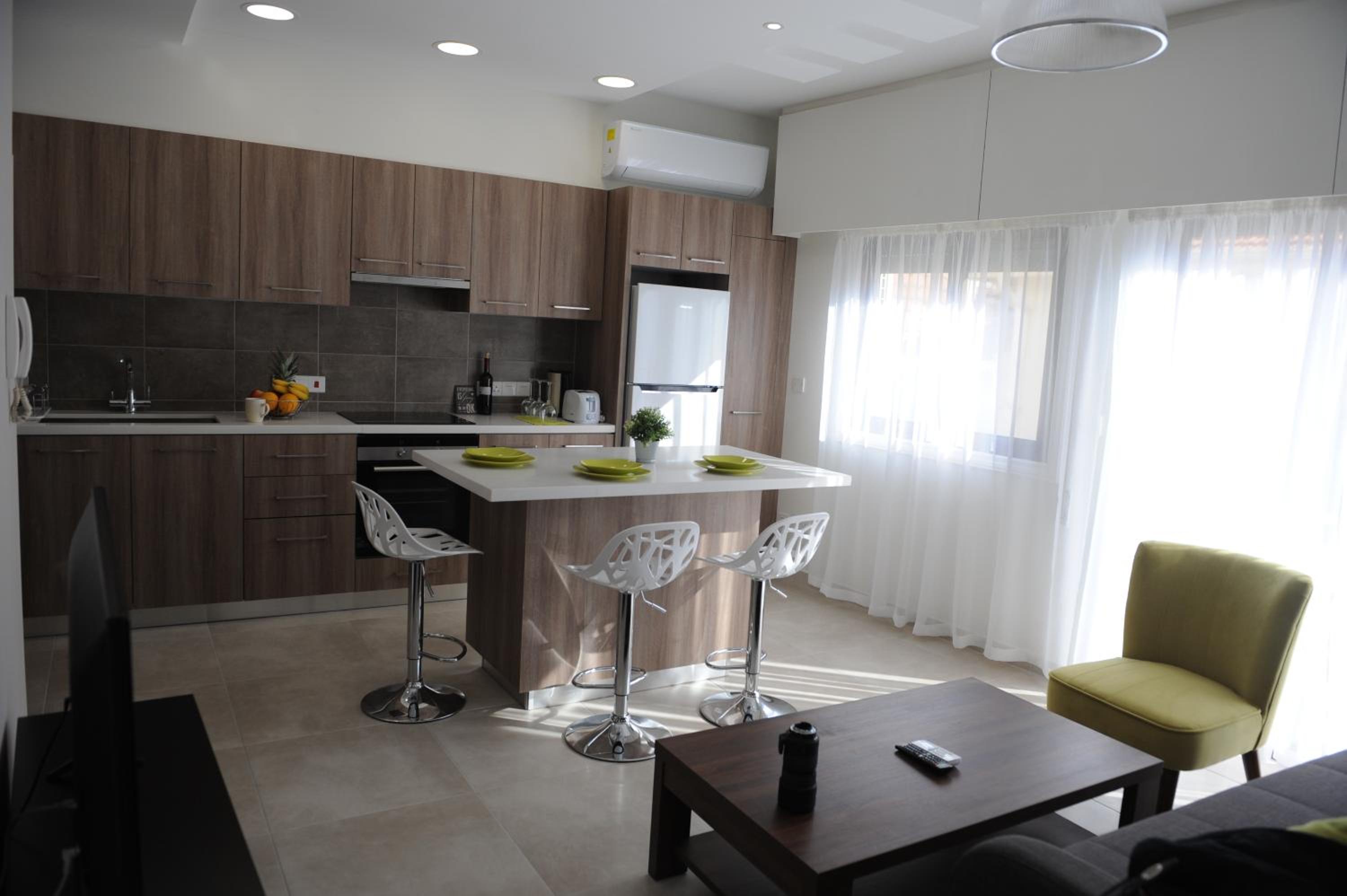 Apartment with Sea View - Photo 32