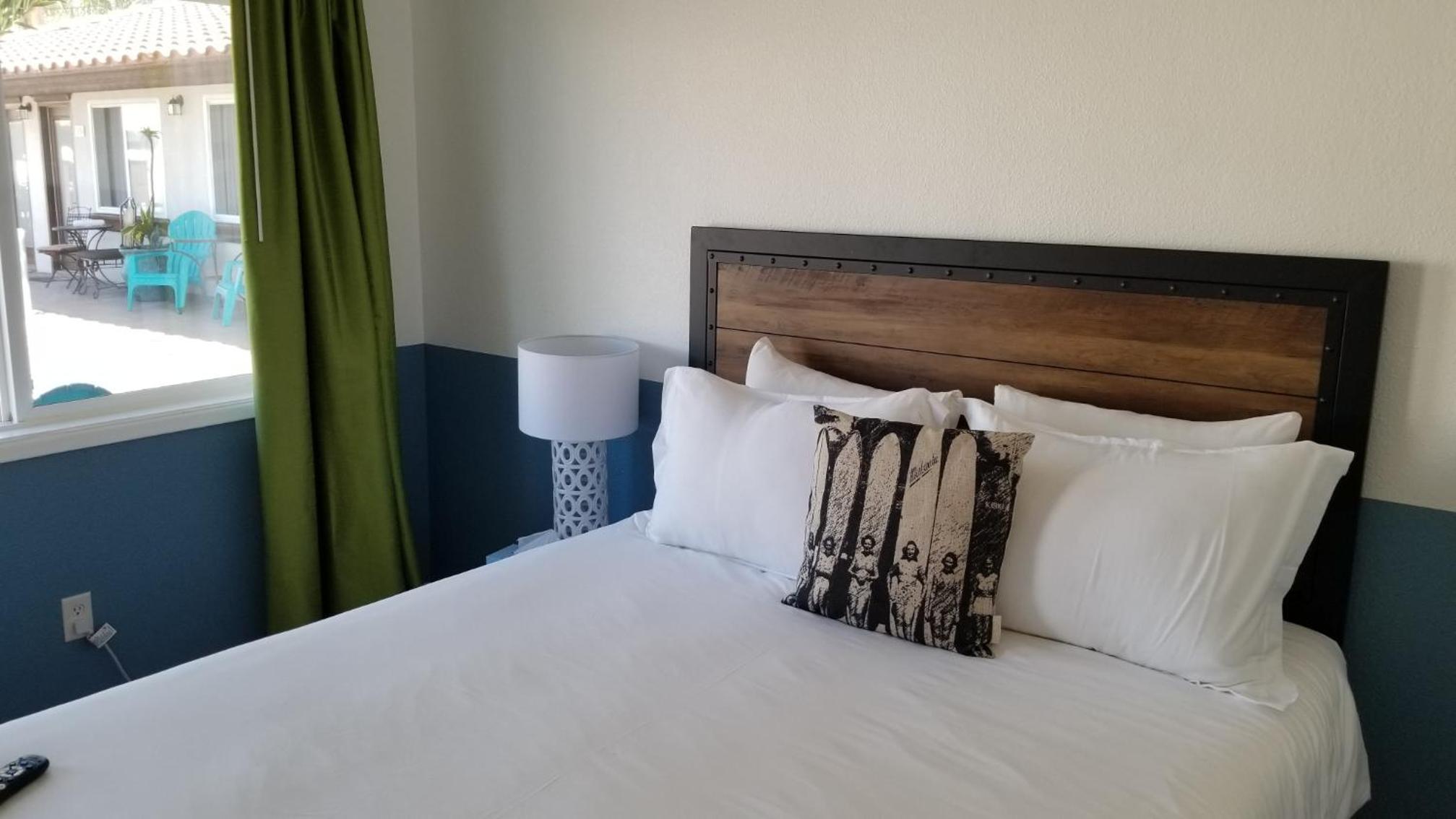 Standard Queen Room - Photo 3