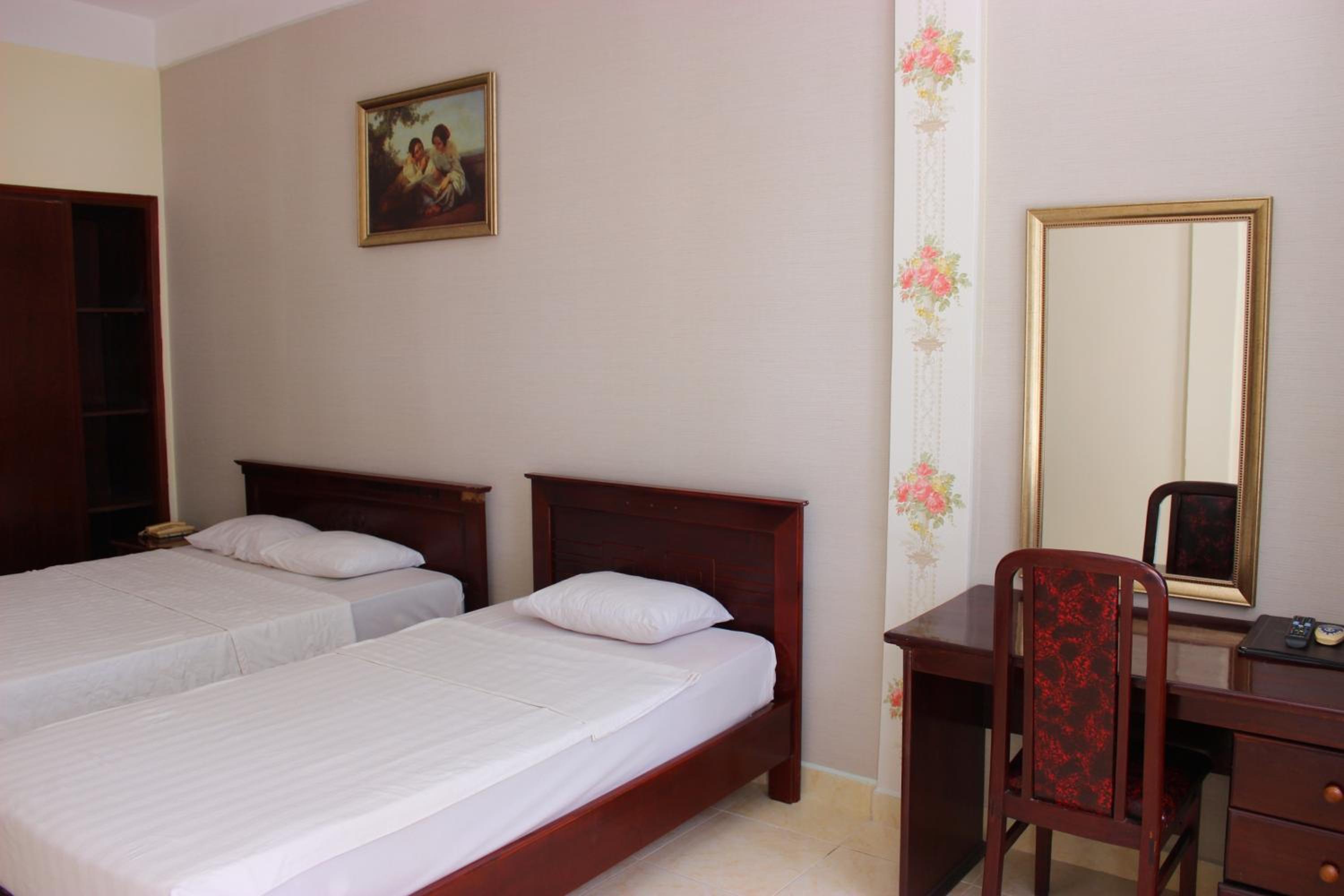 Standard Triple Room - Photo 7