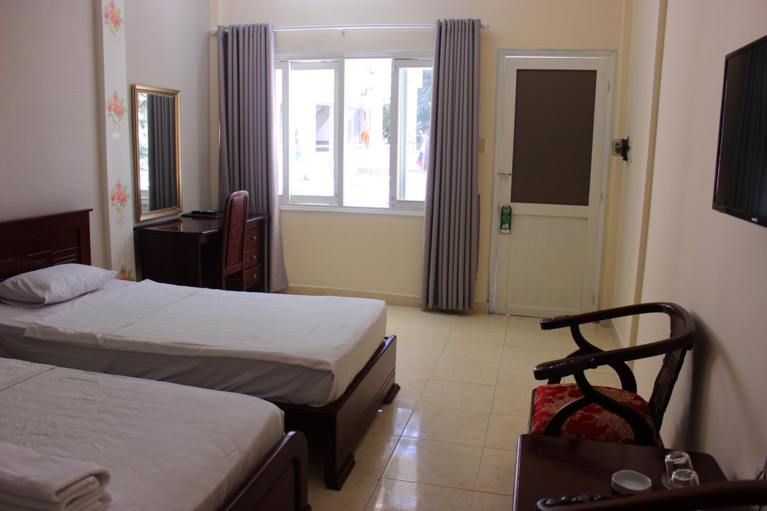 Standard Triple Room - Photo 3