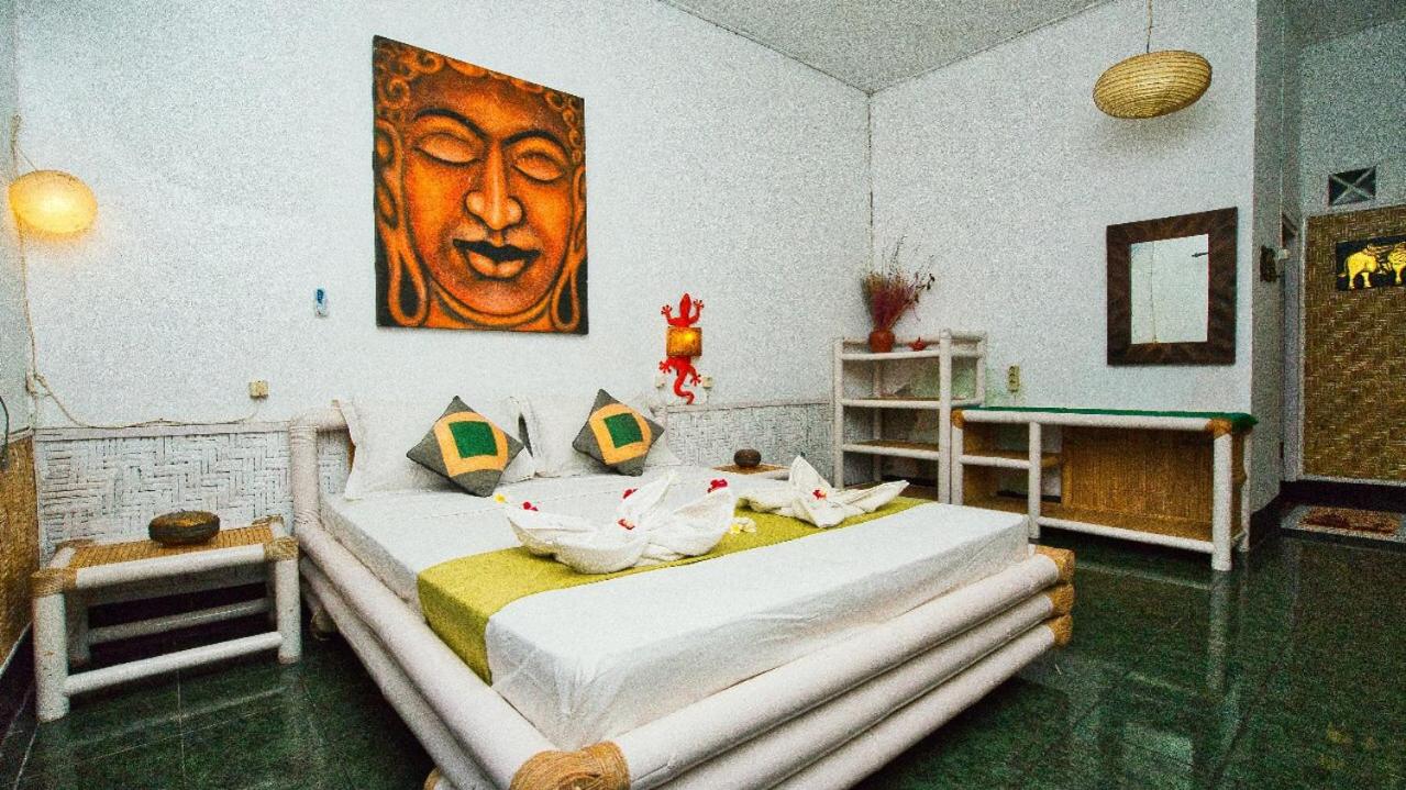 Double or Twin Room photo 2