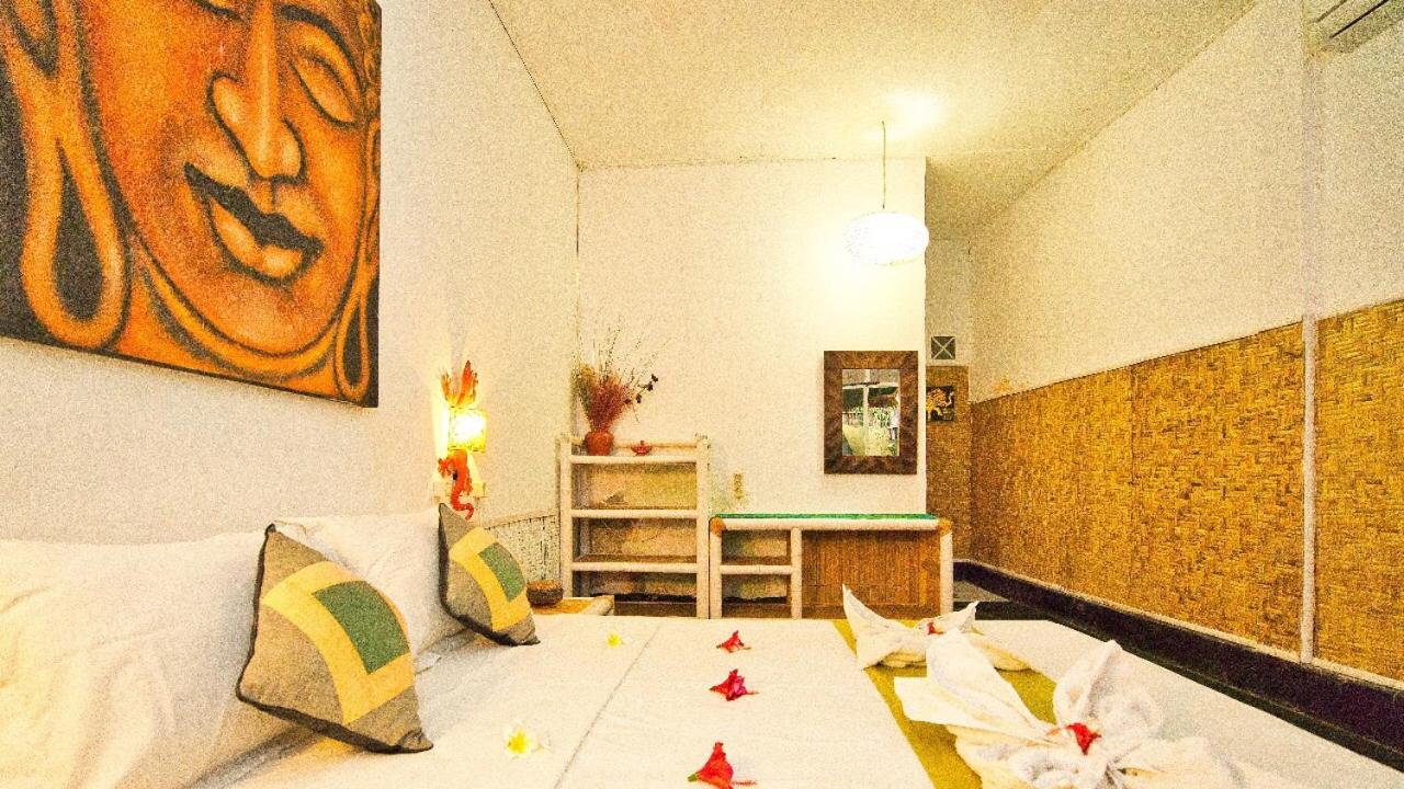 Double or Twin Room photo 3