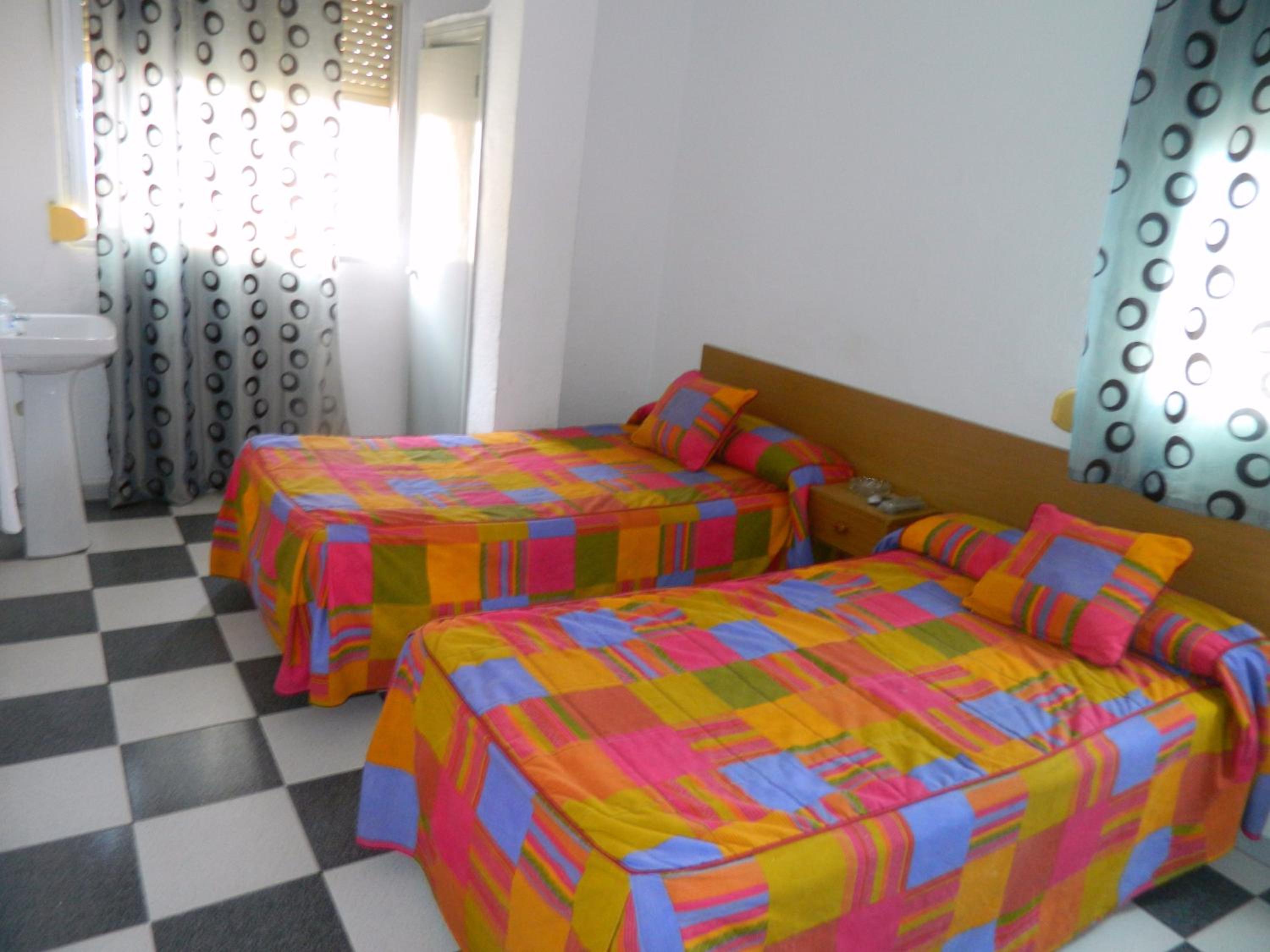 Habitación Doble o con Dos Camas con Baño Compartido