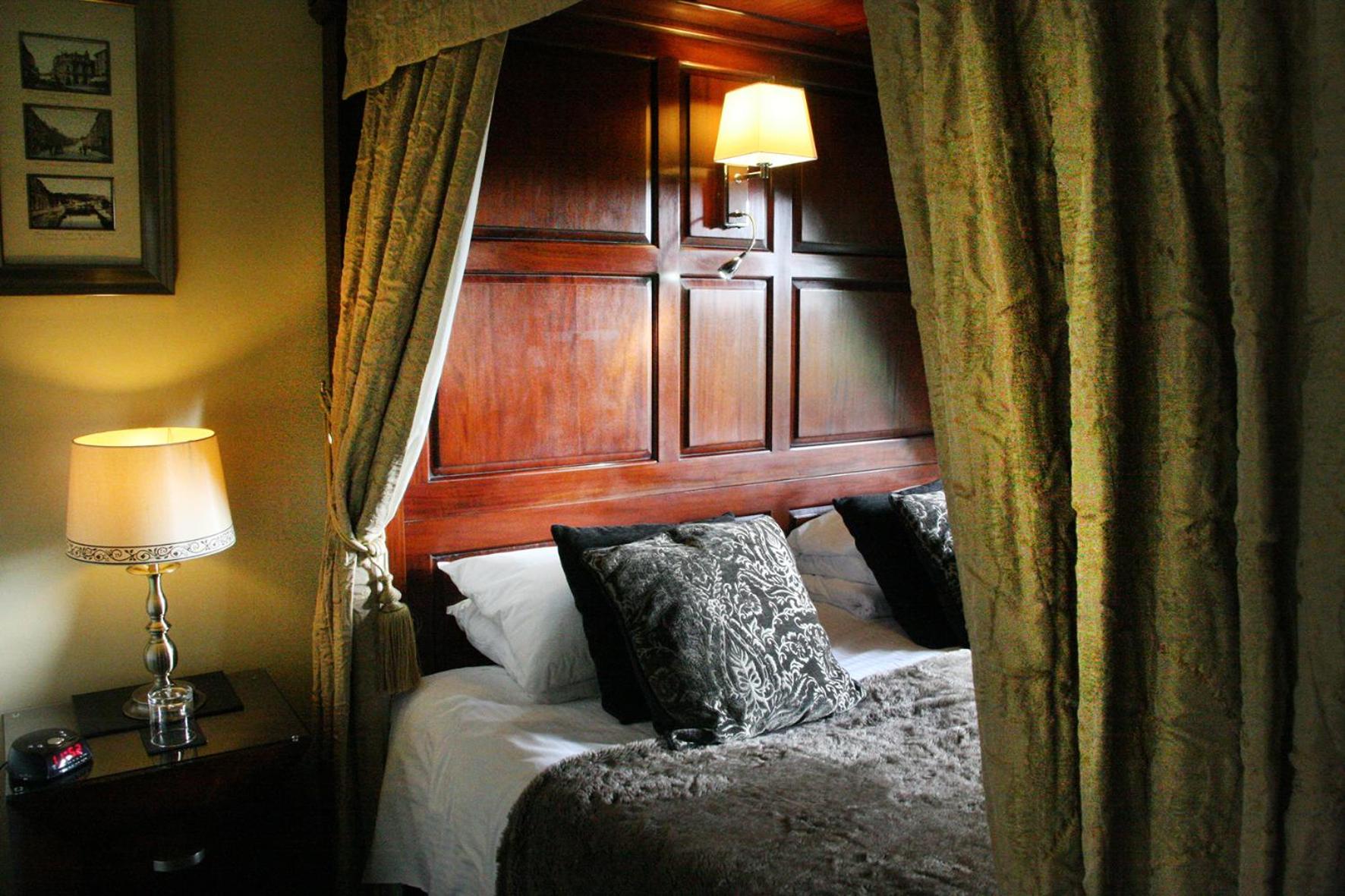 Deluxe Large Double Room