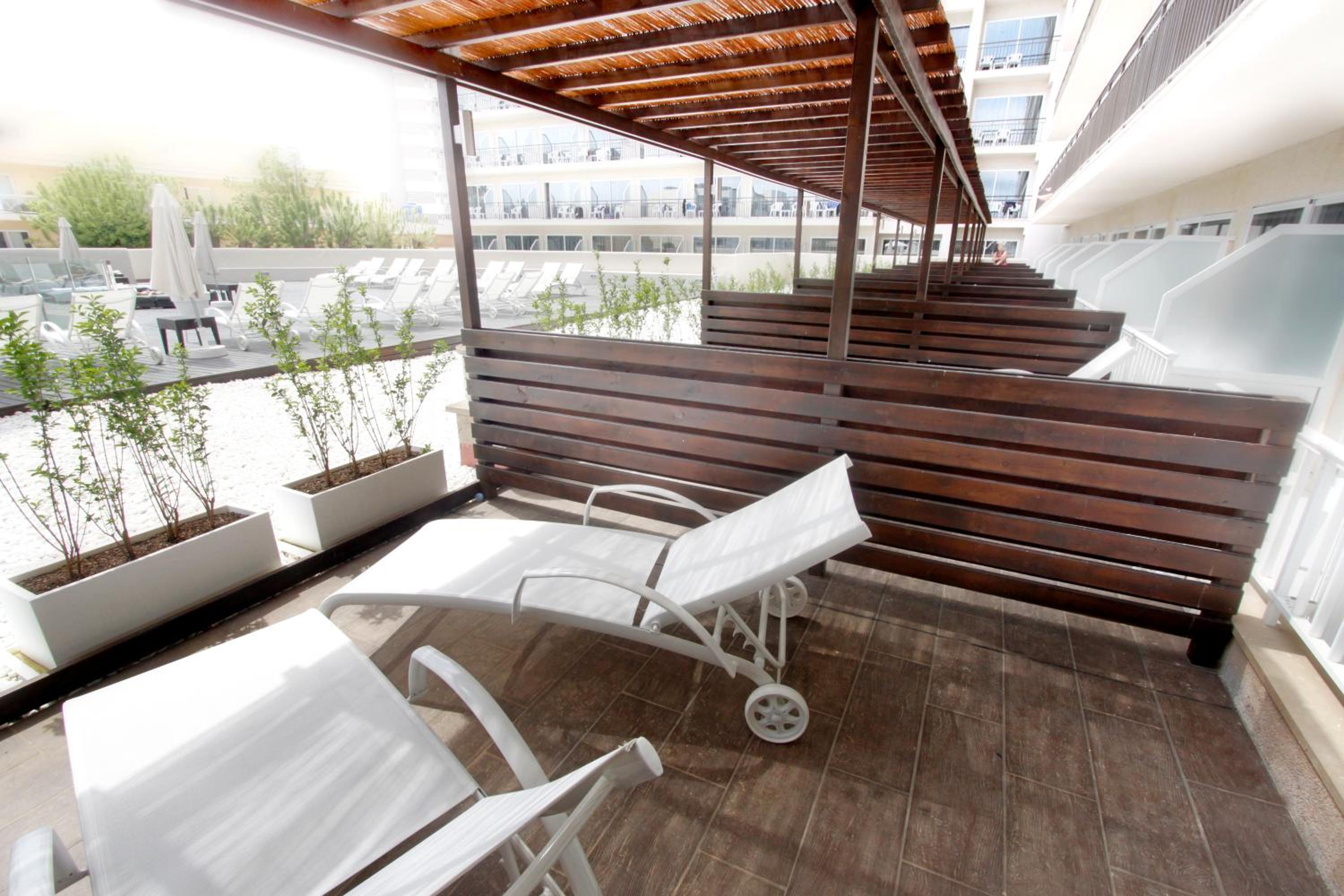 Double Room with Premium Terrace