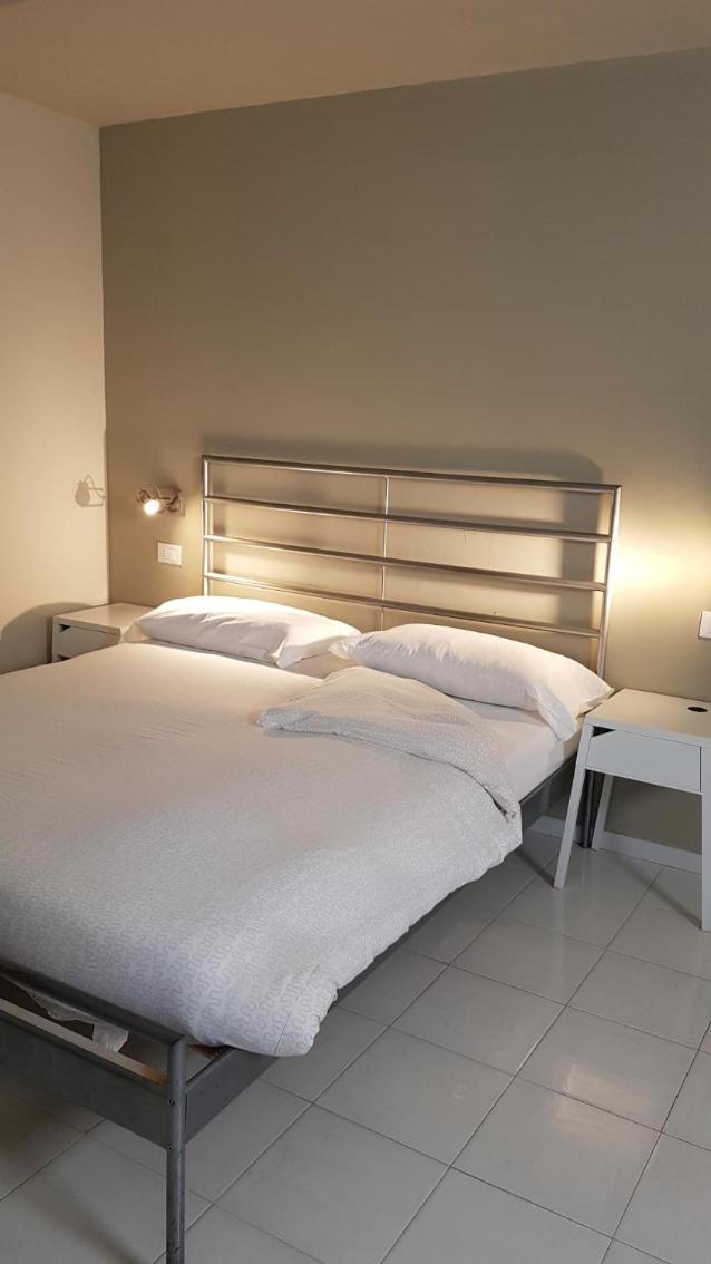 Standard Double Room - Photo 1