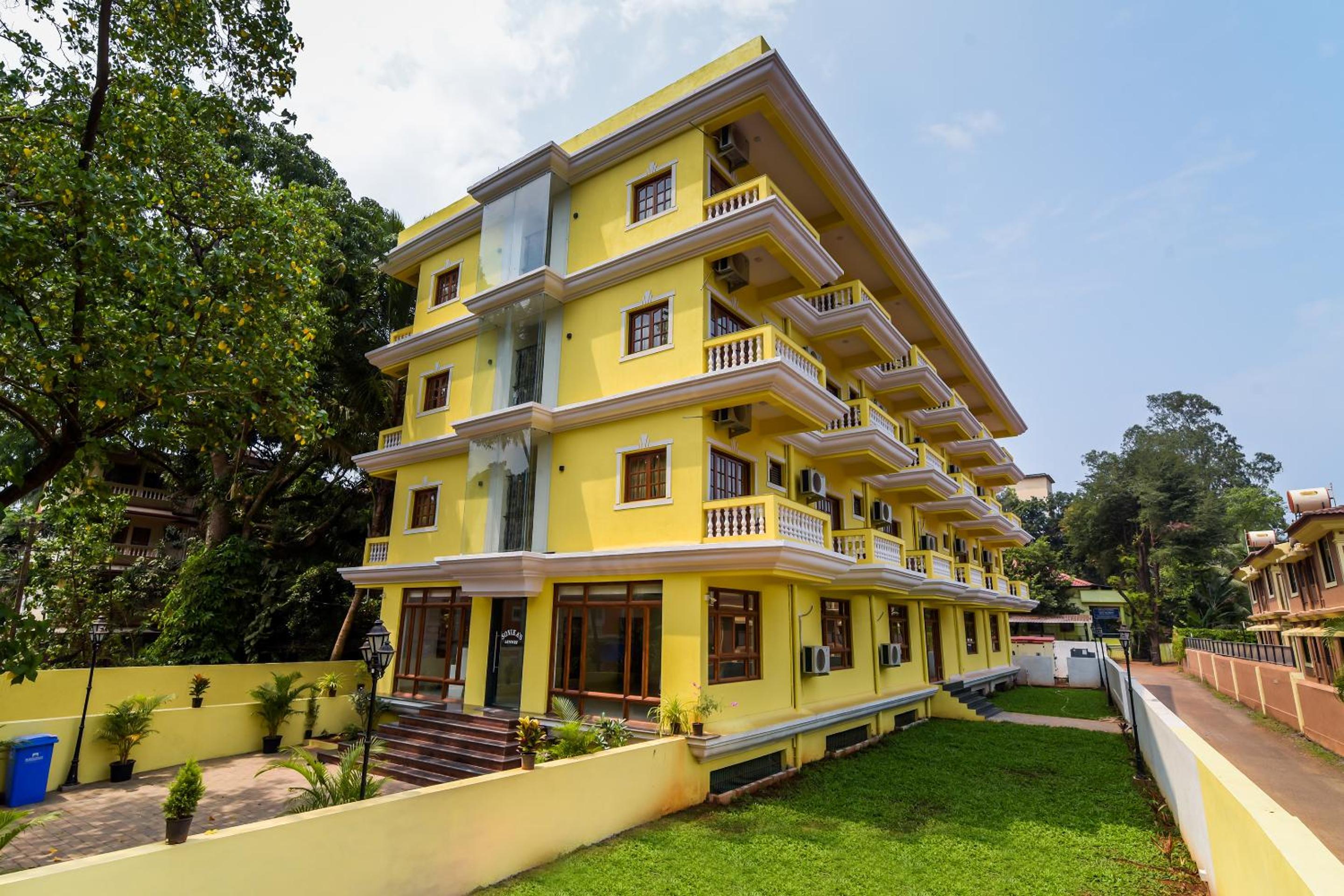 Deluxe Double or Twin Room with Balcony - Photo 4