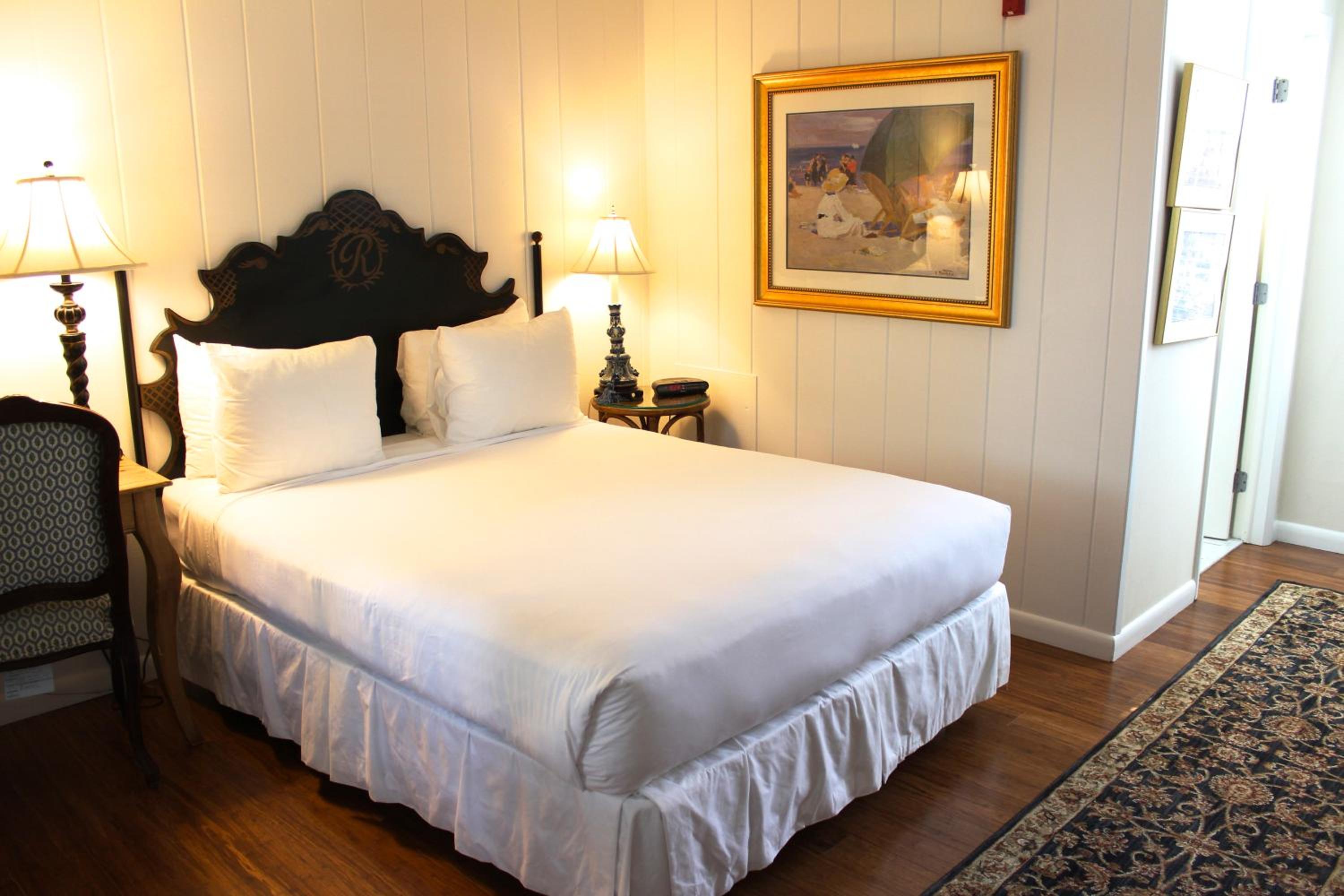 King Room Garden Area (Adults Only) - Photo 7