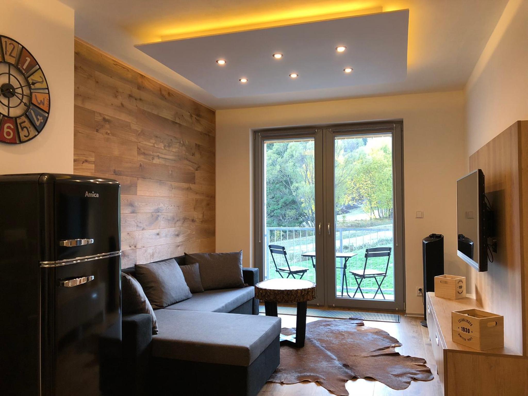 Apartment with Balcony photo 1