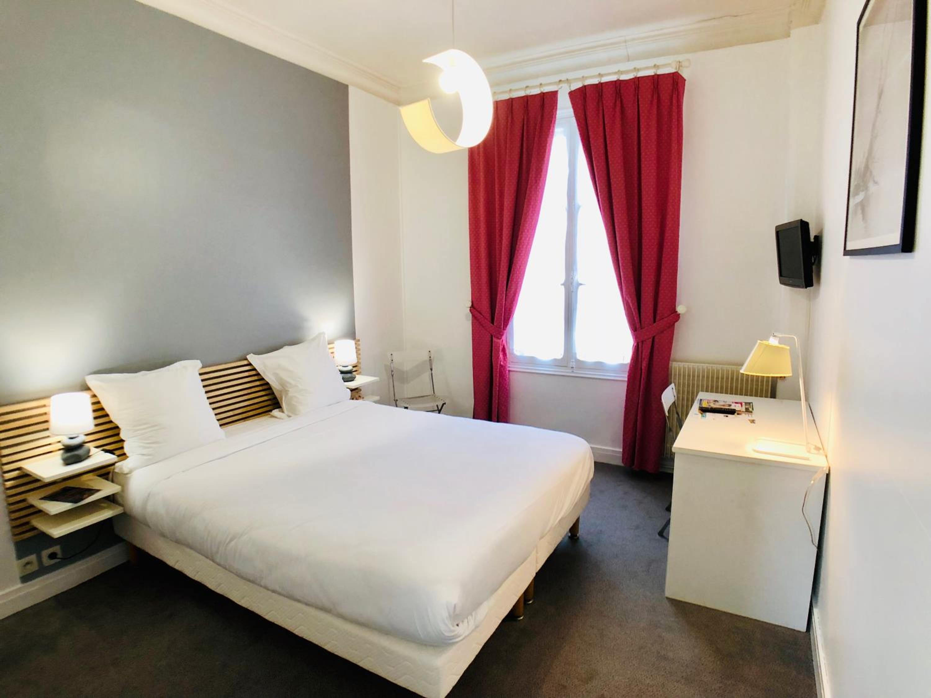 Luxury Double Room with Shower