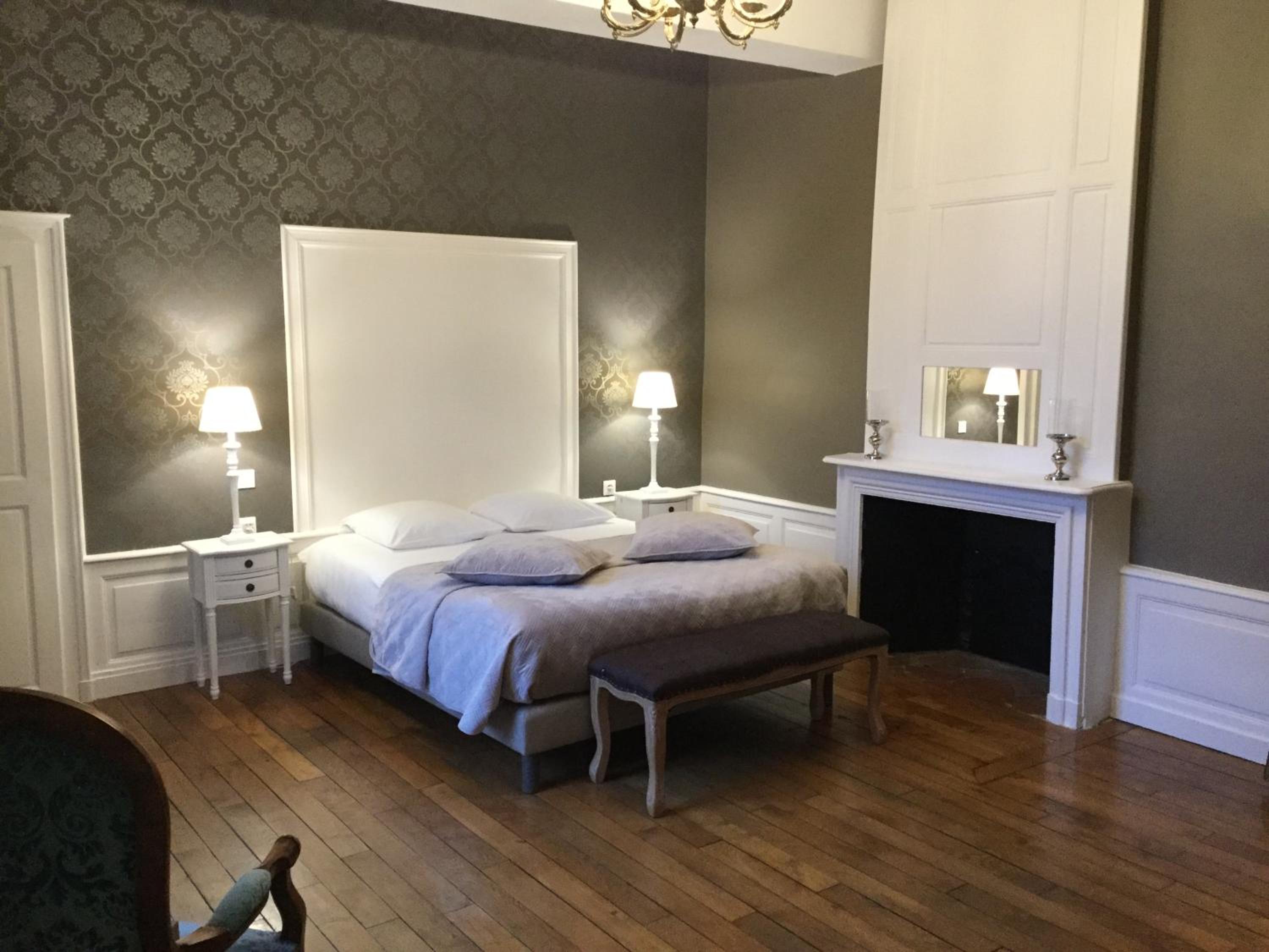Superior Suite - Photo 1